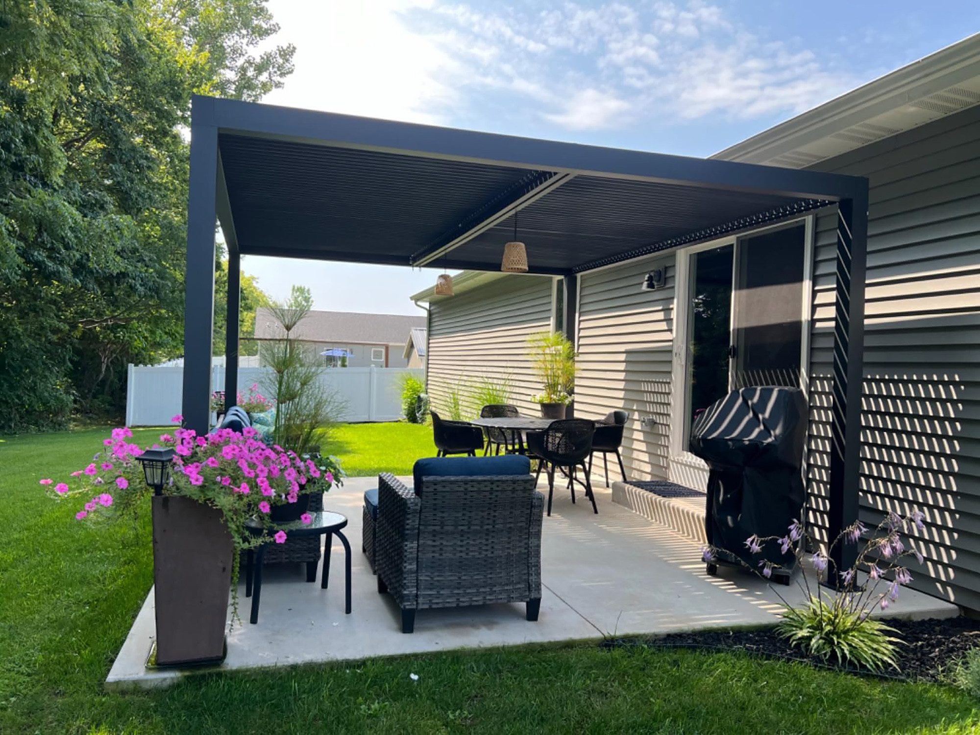 PURPLE LEAF Pergola Außenbereich Pergola mit Lamellendach, Hardtop Terrassenüberdachung, BxTxH: 300x424x240 cm, (1 Pergola), wasserdichte Gartenüberdachung für Balkon, Carport oder Grillplatz