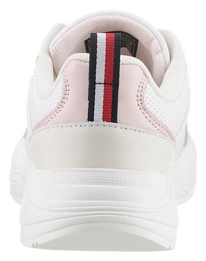 Tommy Hilfiger HILFIGER CHUNKY RUNNER Keilsneaker mit zweckmäßiger Anziehlasche, Freizeitschuh, Halbschuh, Schnürschuh