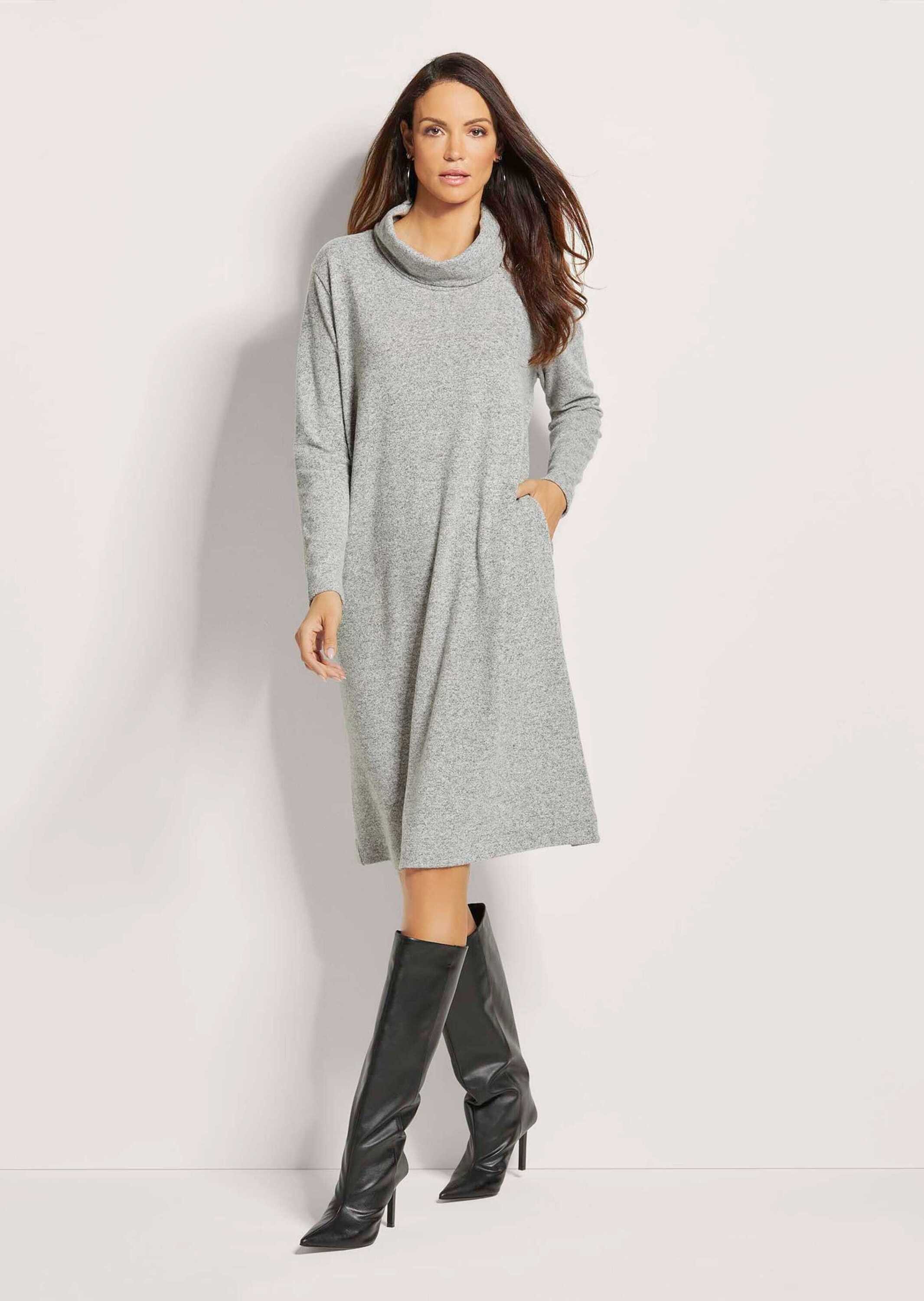 MADELEINE Midikleid Rollkragen-Kleid in H-Linie günstig online kaufen