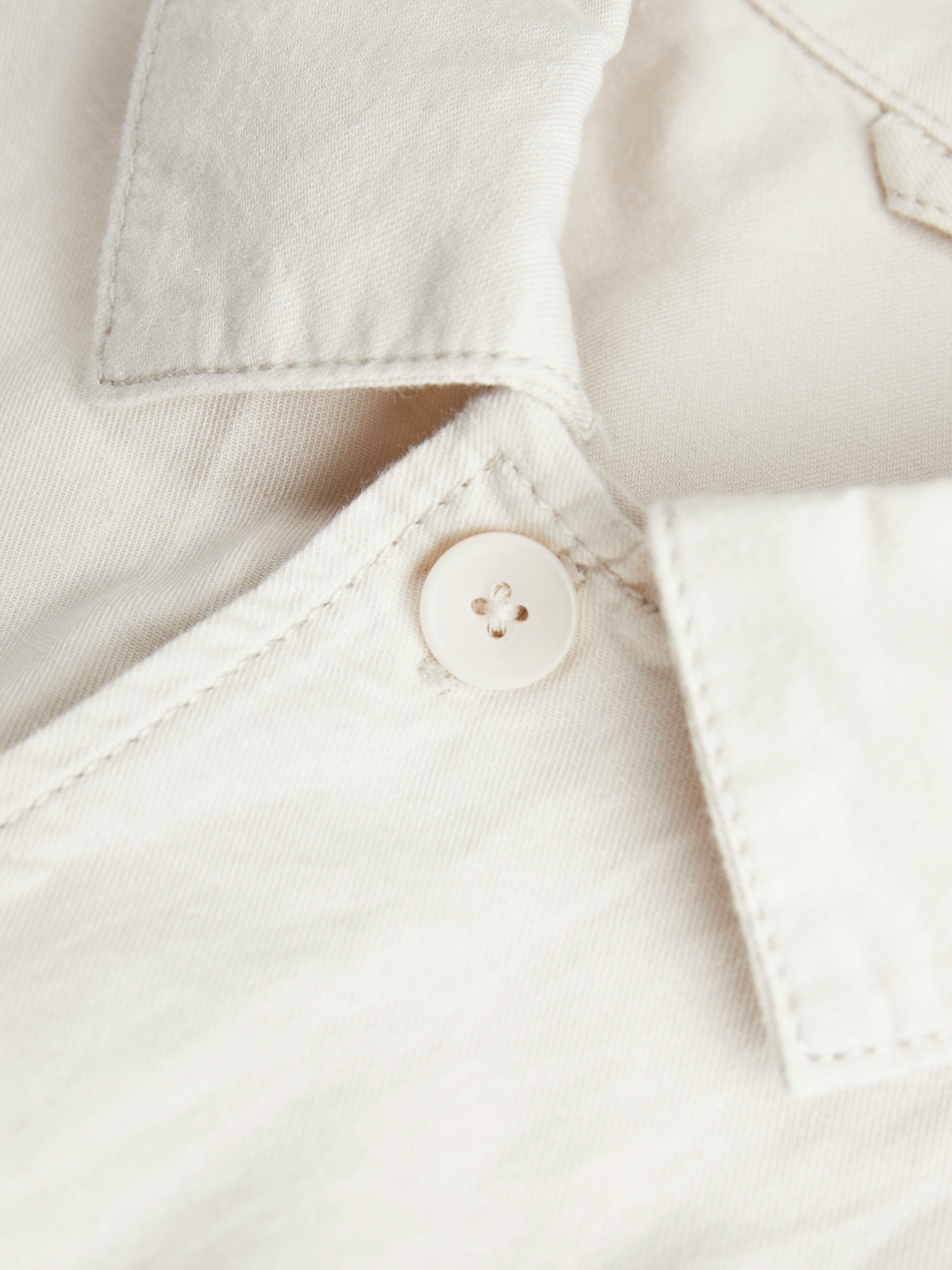 Jack & Jones Langarmhemd JJEURBAN EDGE OVERSHIRT LS SN mit Hemdkragen