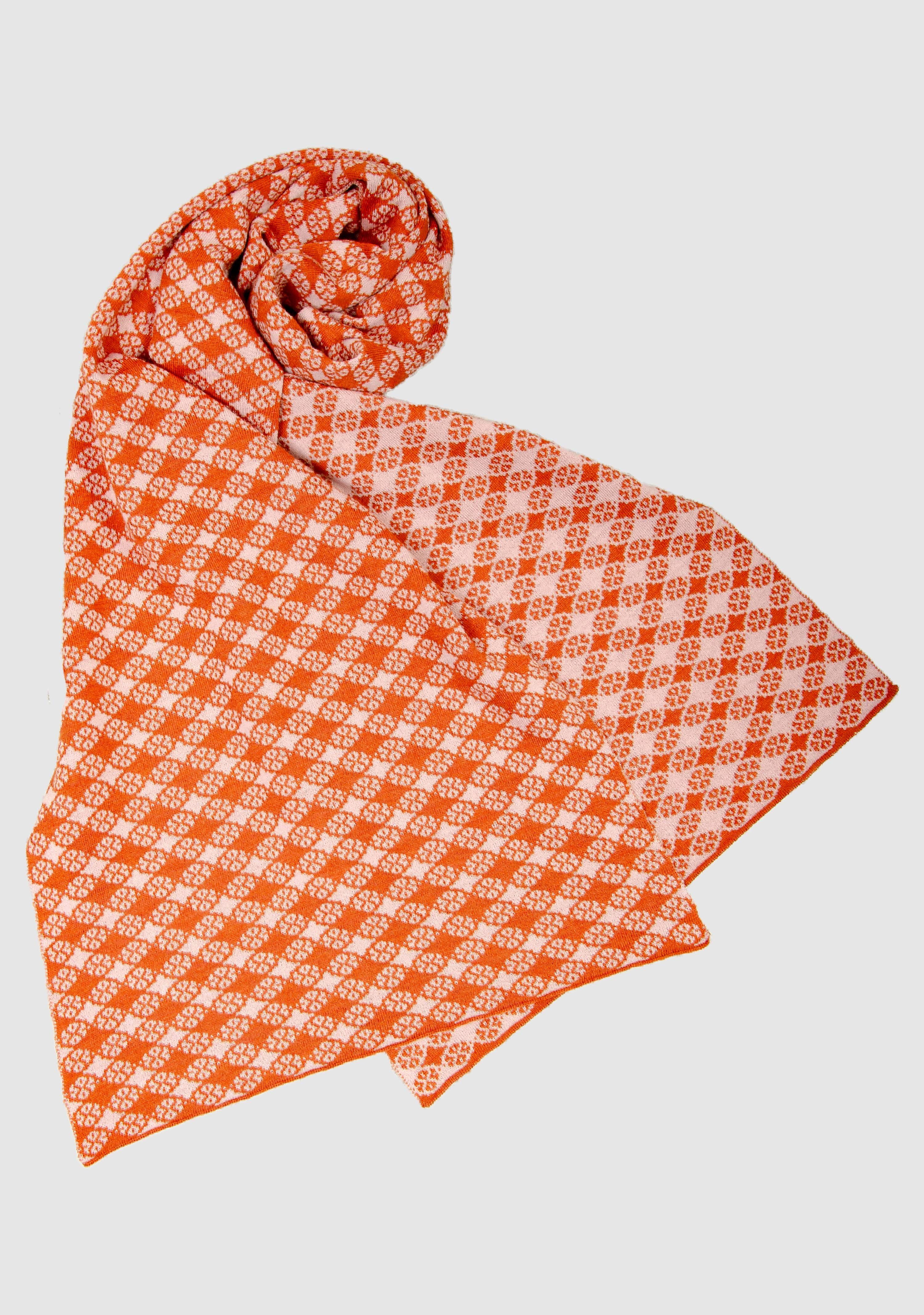 LANARTO slow extrasoft Wollschal fashion in Blütenkaro Schal orange_rosa Merino Farben 100% schönen