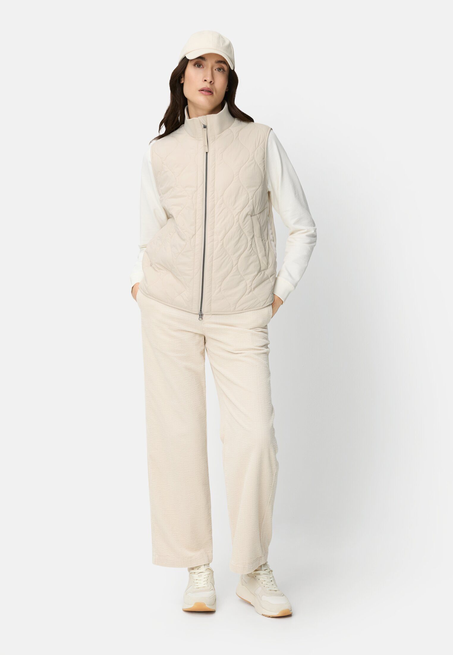 camel active Steppweste mit Stehkragen ärmellos mit Stehkragen