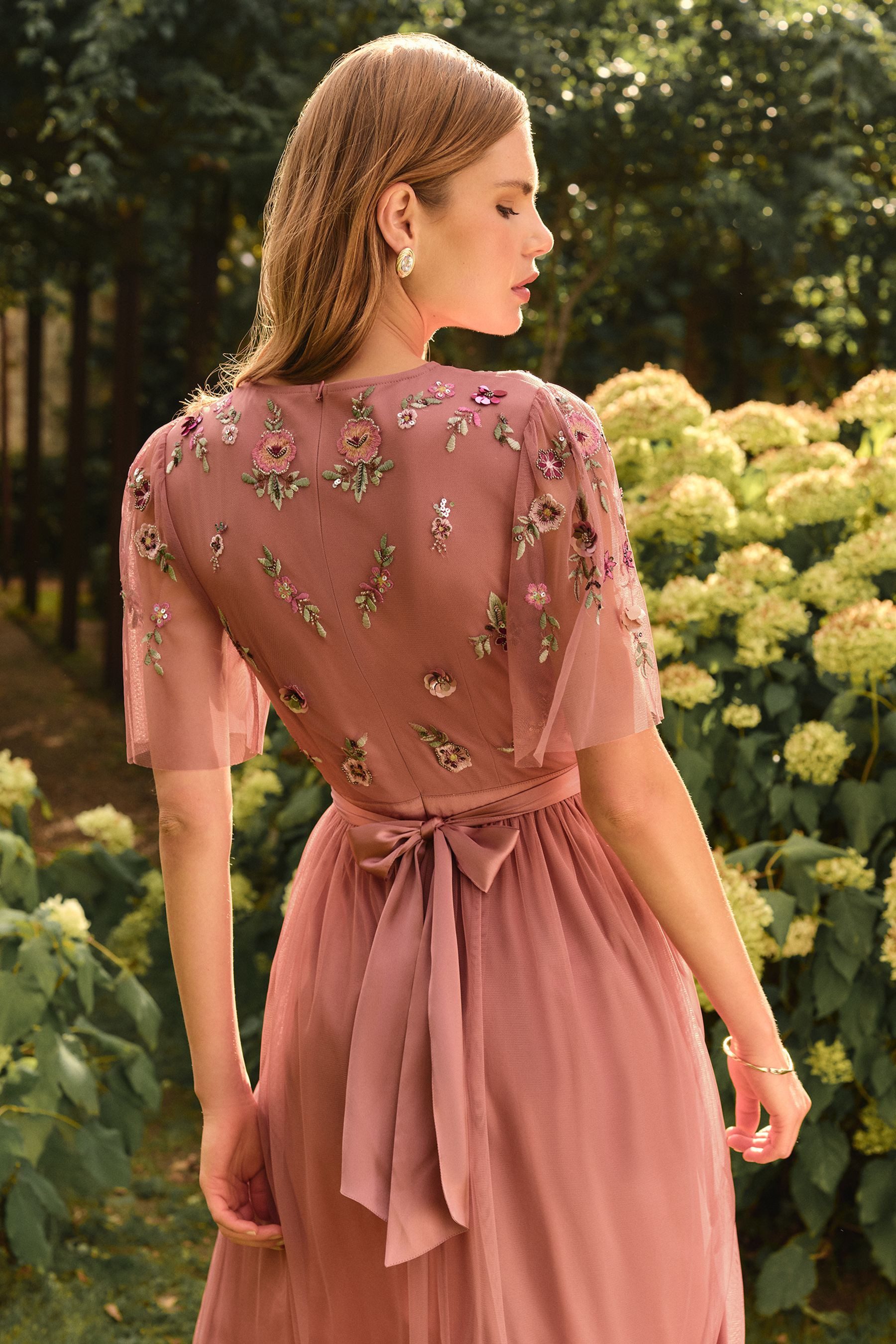 Love & Roses Maxikleid Love & Roses Maxikleid für Brautjungfern, Regular (1-tlg)