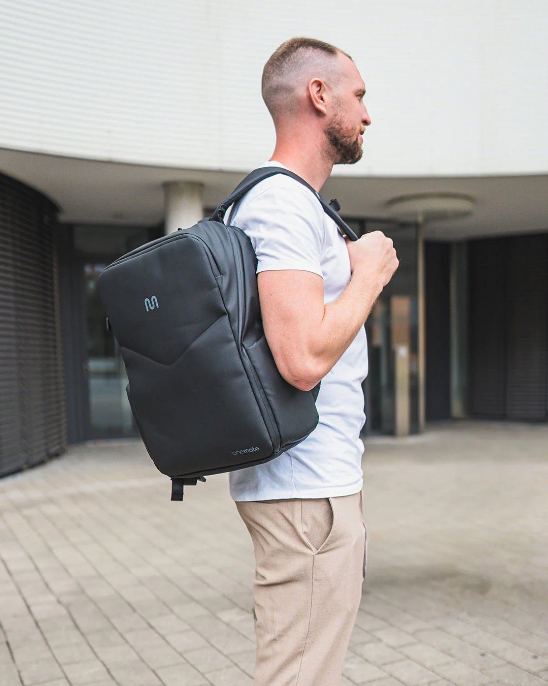 onemate Rucksack Modular Backpack Pro / schwarz (1-tlg), Modularer Rucksack mit gepolstertem Laptopfach 16 Zoll