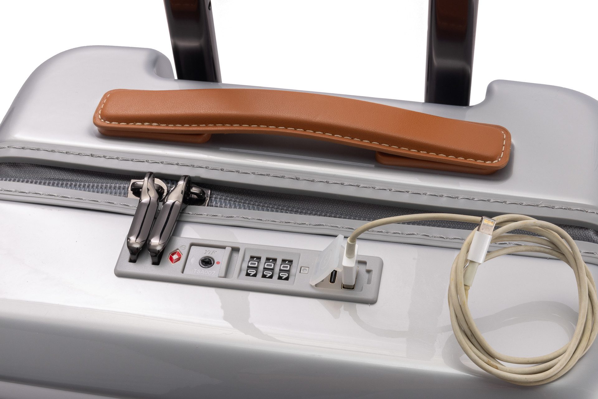 Travelhouse Handgepäck-Trolley Capri, 4 Rollen, mit USB + USB C, Rollenbremse & Polycarbonat Hartschale