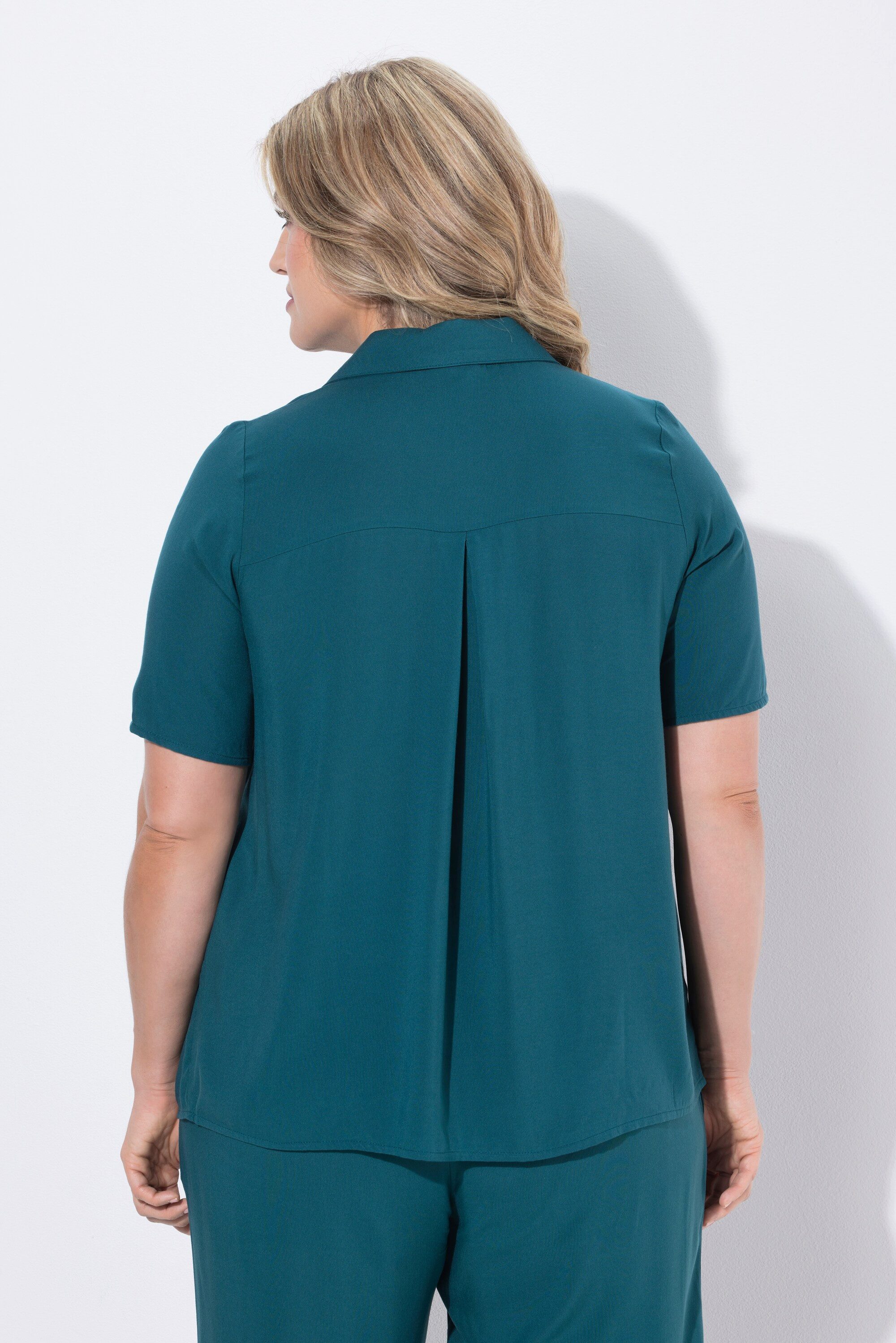 Ulla Popken Spitzenbluse Shirtbluse Schößchen A-Linie Hemdkragen Halbarm