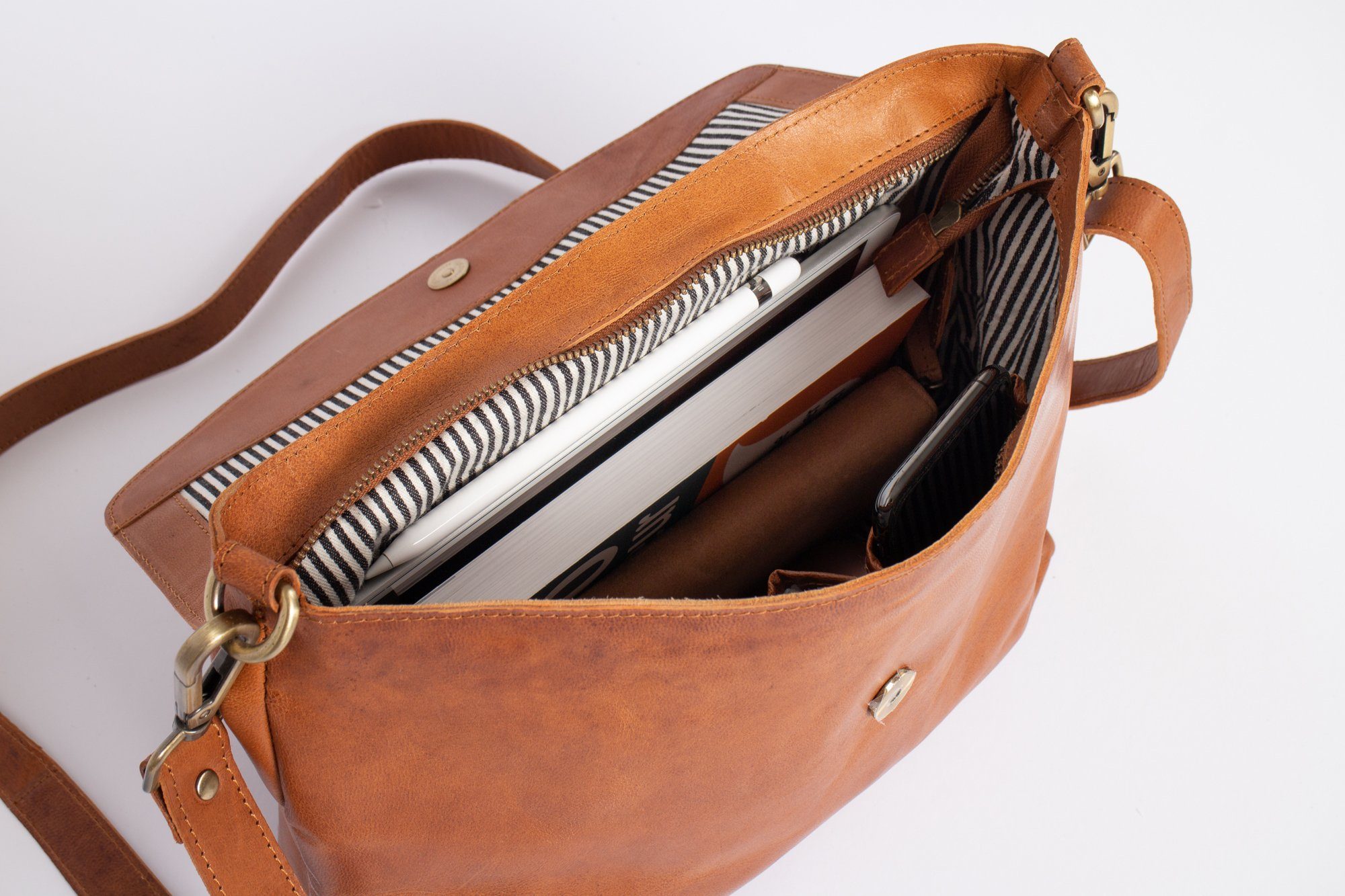 HOLZRICHTER Berlin shoulder bag No. 1-3 (1-piece)