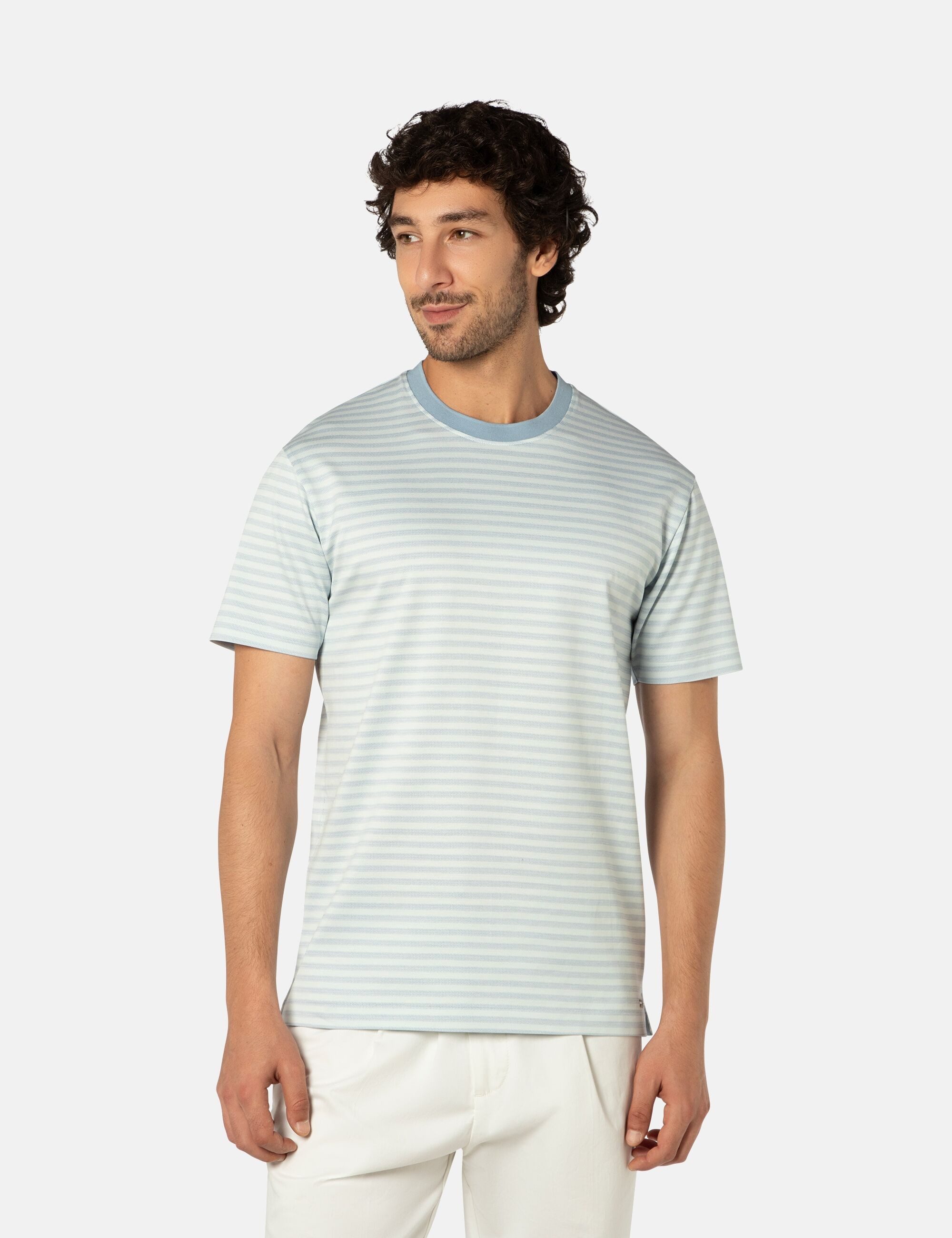 BENVENUTO. T-Shirt AMADEO (1-tlg) aus hochwertiger Baumwolle