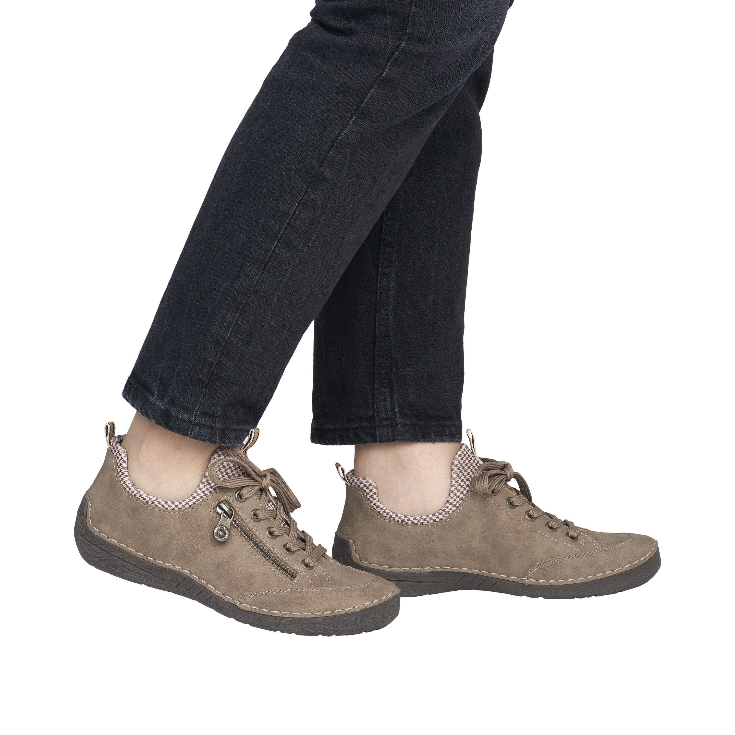 Rieker Slip-On Sneaker Slipper, Schlupfschuh, mit elastischem Einschlupf