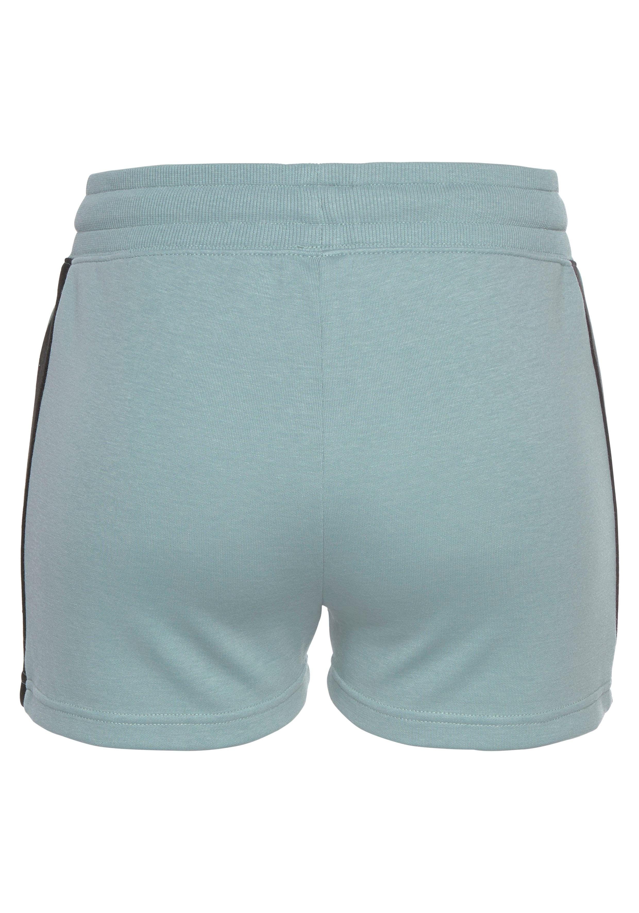 Bench. Loungewear Relaxshorts mit Seitenstreifen, Loungewear