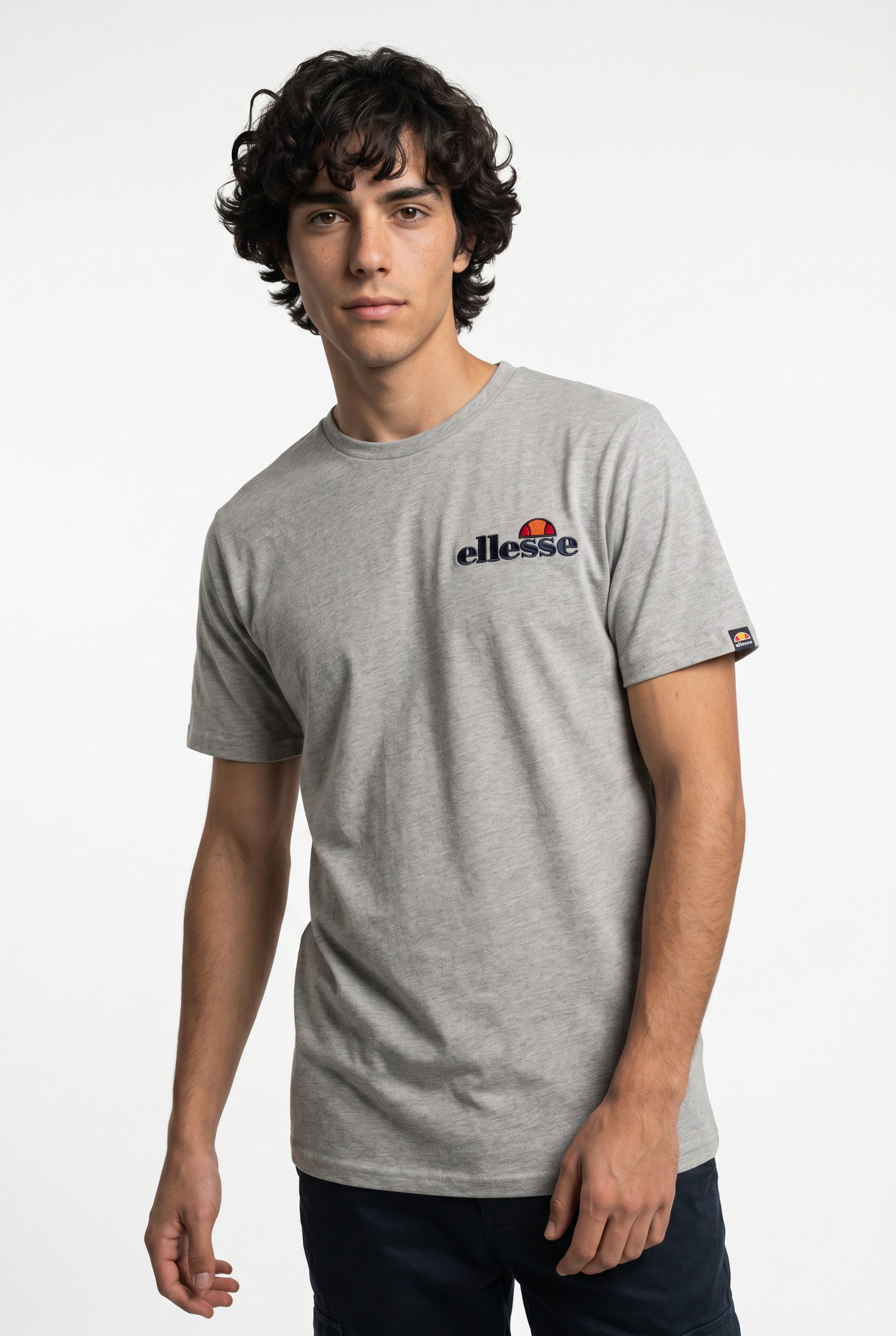 Ellesse T-Shirt Voodoo Tee Kurzarm-Design, mit Rundhalsausschnitt, aus Baumwolle