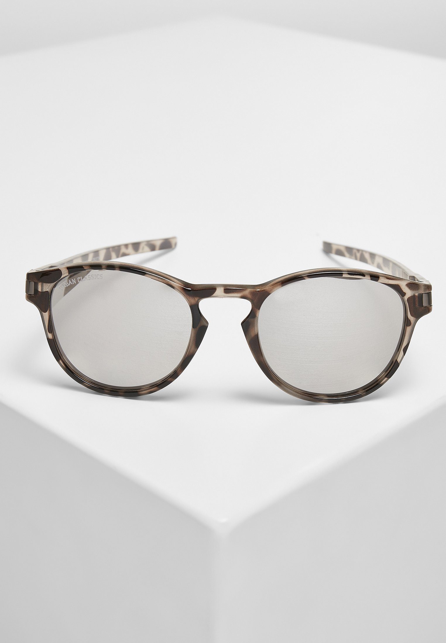 URBAN CLASSICS Sunglasses leo/silver Sonnenbrille Accessoires 106 UC grey
