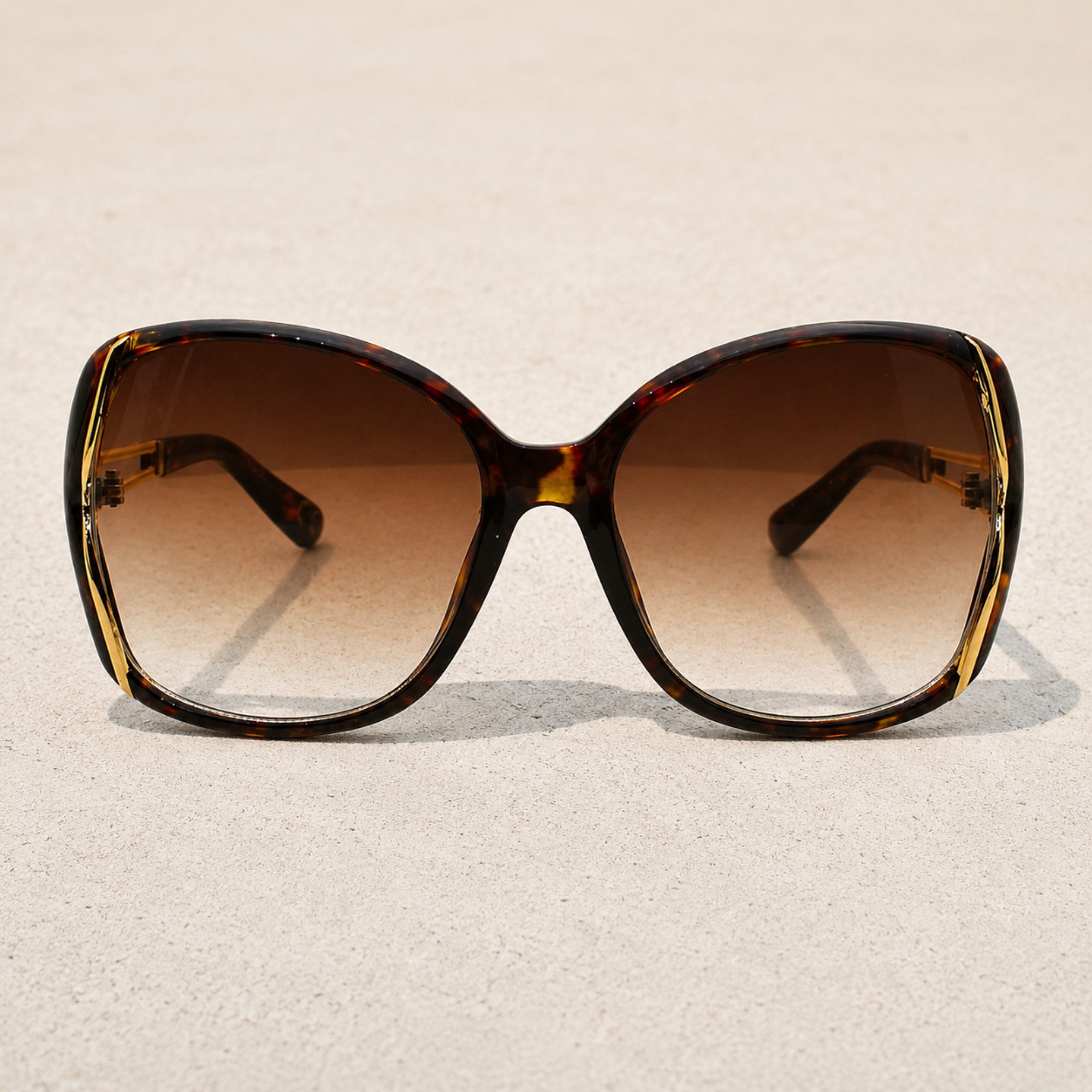 Rennec Sonnenbrille elegante Damen Brille Modern Oval mit Brillenbeutel Schmetterling Gläser Oversized, Markenbrille mit Gold Applikationen