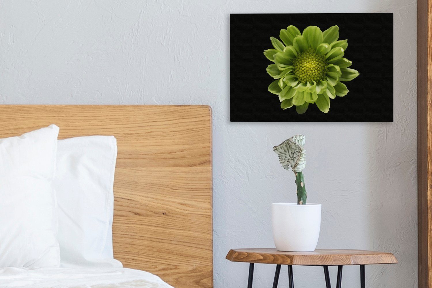 cm schwarzem der Chrysanthemenblüte OneMillionCanvasses® Wanddeko, (1 30x20 Eine Leinwandbilder, St), Nahaufnahme Hintergrund, Aufhängefertig, Leinwandbild Wandbild vor