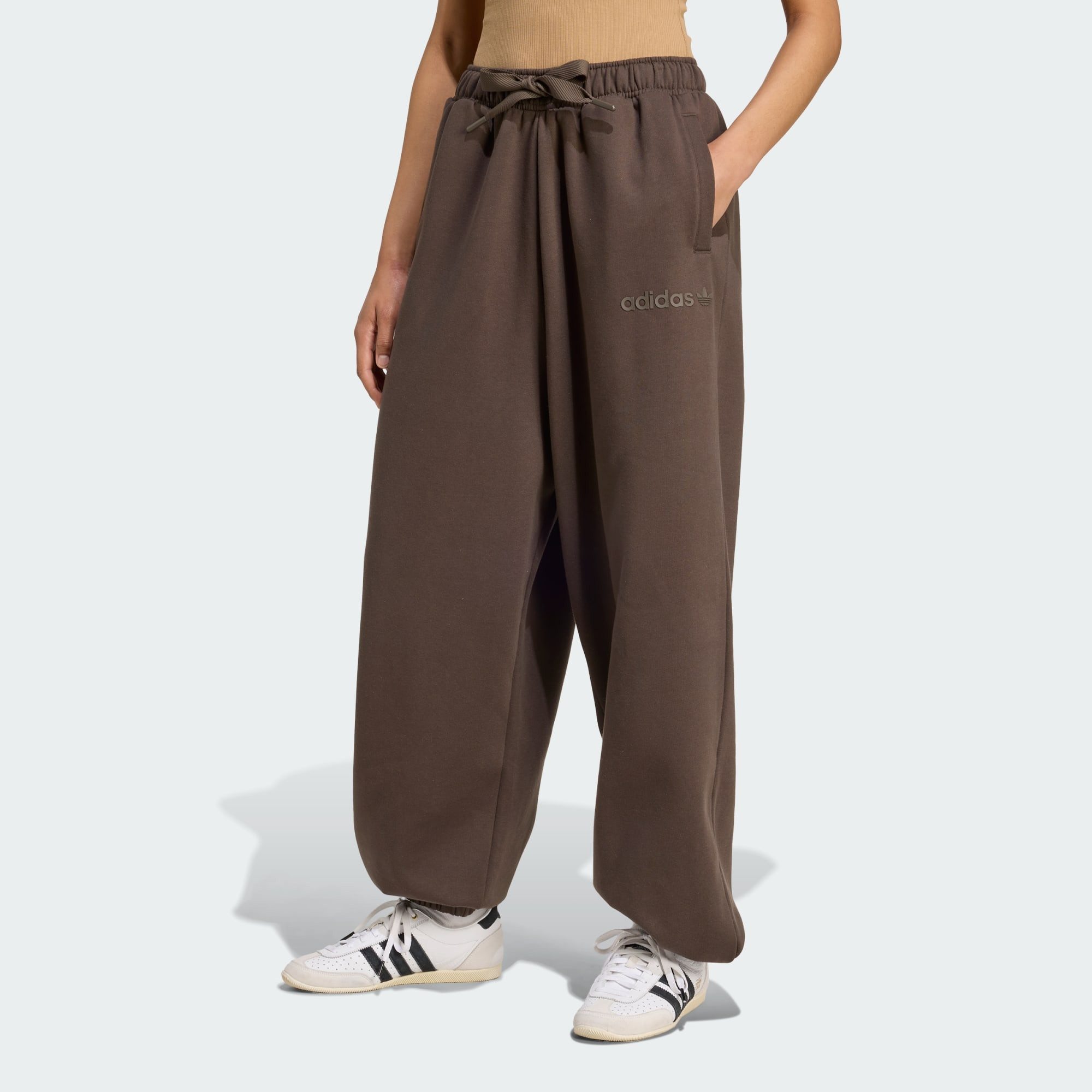 adidas Originals Laufshorts ESSENTIALS LINEAR OVERSIZED JOGGINGHOSE