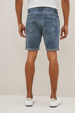 Next Jeansshorts Jeansshorts mit Stretch im Slim Fit (1-tlg)