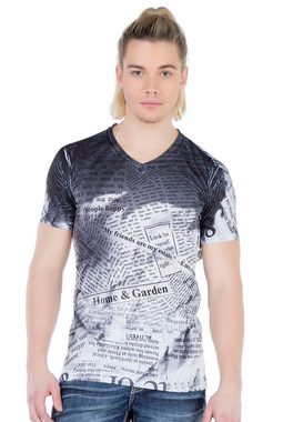 Cipo & Baxx T-Shirt mit V-Ausschnitt und All-Over-Print