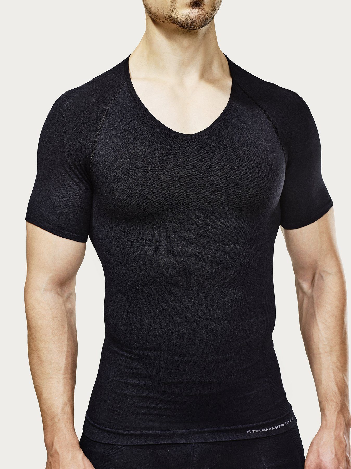 Strammer Max Performance® Kompressionsshirt Premium Deep V-Neck Shirt Breeze mit Kompression Shapewear, kühlendes High Tech Gewebe