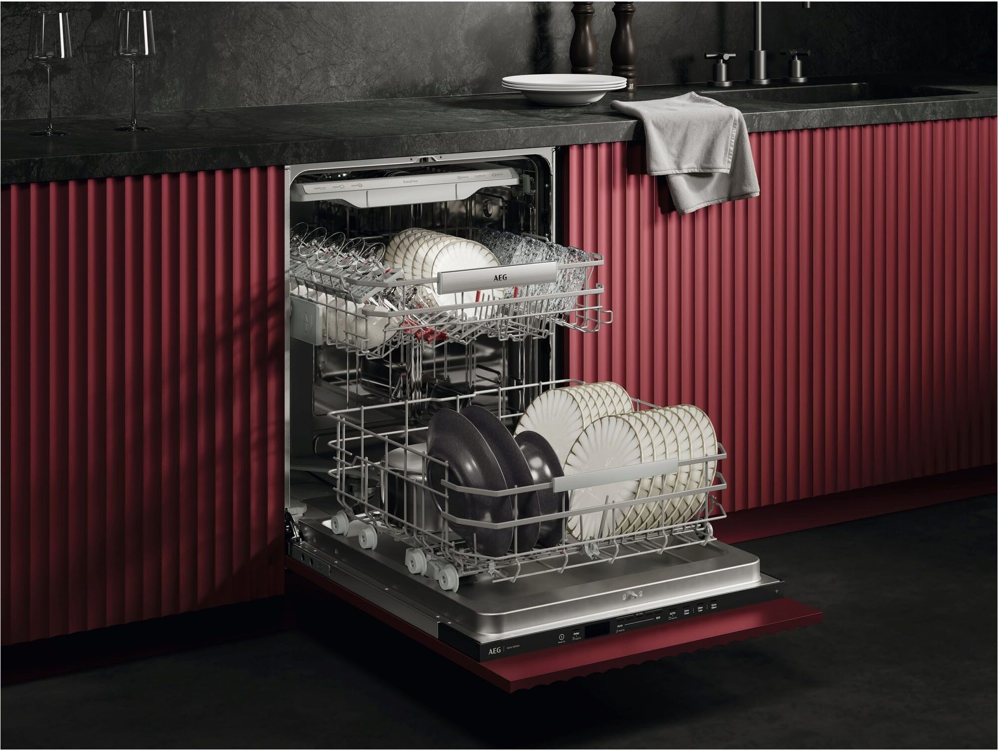 AEG vollintegrierbarer Geschirrspüler Serie 8000, 60 cm, WiFi GI8200A2TC, 14 Maßgedecke, Leise Spülmaschine 38 dB kraftvoll gegen Eingebranntes bei 8,4l Wasser