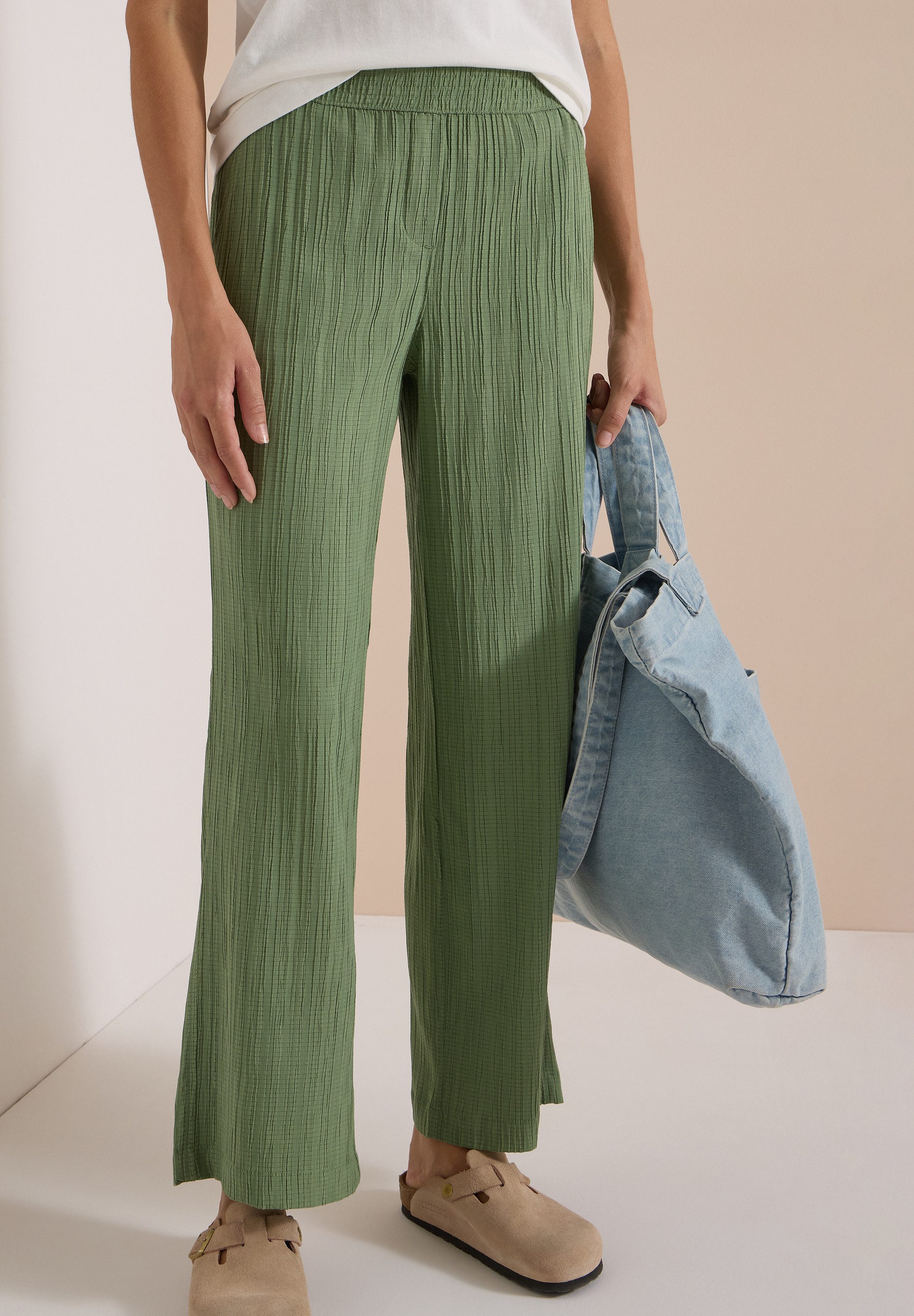 CECIL Stoffhose Style Neele Sommerhose im Loose Fit mit Struktur-Streifen