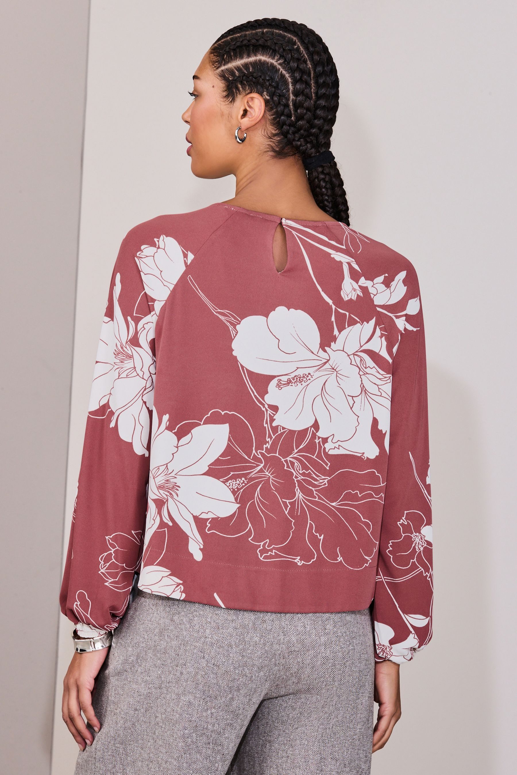 Next Langarmbluse Langärmelige Bluse mit Drehdetail am Ausschnitt (1-tlg) günstig online kaufen