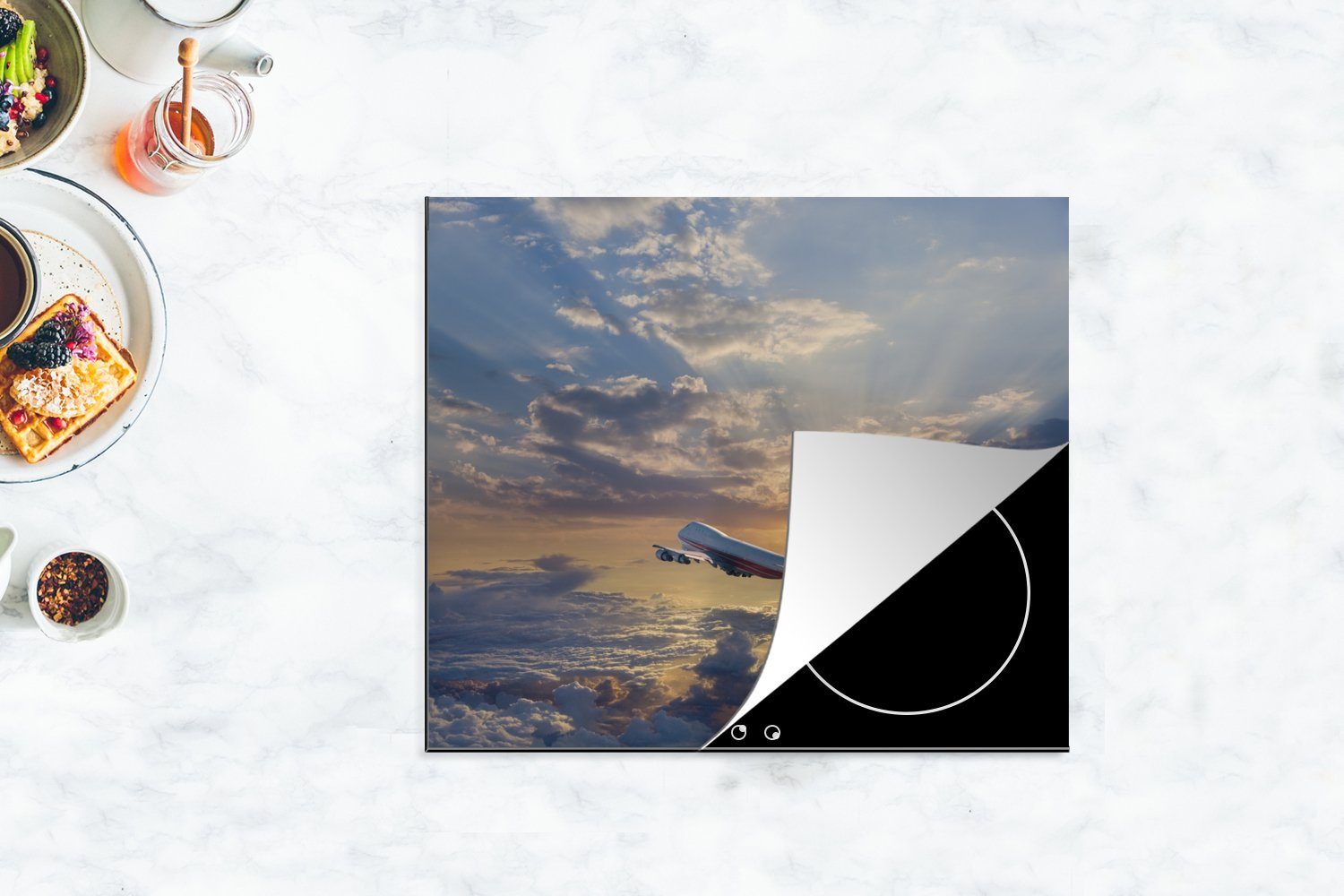 cm, Herdblende-/Abdeckplatte tlg), Arbeitsfläche durch Vinyl, dramatischen MuchoWow Flugzeug (1 nutzbar, Mobile Ceranfeldabdeckung Himmel, fliegt 60x52