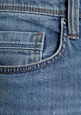 MUSTANG Jeansshorts Washington krempelbar, mit leichter Waschung