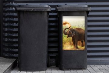 MuchoWow Wandsticker Elefant - Tiere - Wald - Bäume (1 St), Mülleimer-aufkleber, Mülltonne, Sticker, Container, Abfalbehälter