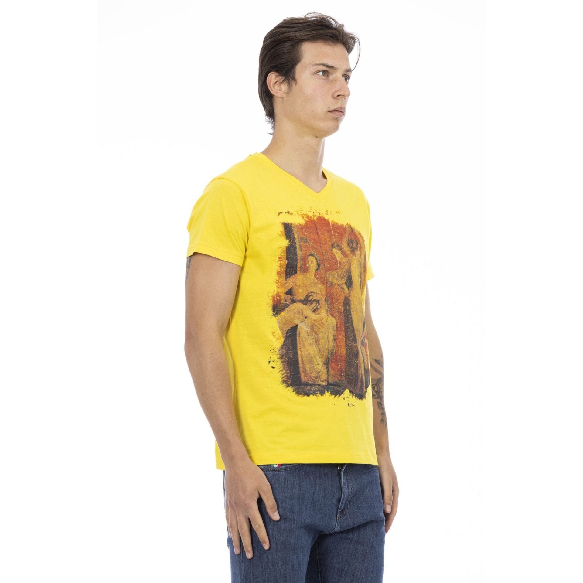 Note Gelb aber subtile, Trussardi das aus, Trussardi zeichnet durch stilvolle verleiht Logo-Muster T-Shirt Action eine sich T-Shirts, das Es