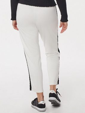 MONACO blue WEEKEND Jogger Pants Sweathose figurumspielend mit paillettenverzierten Galonstreifen