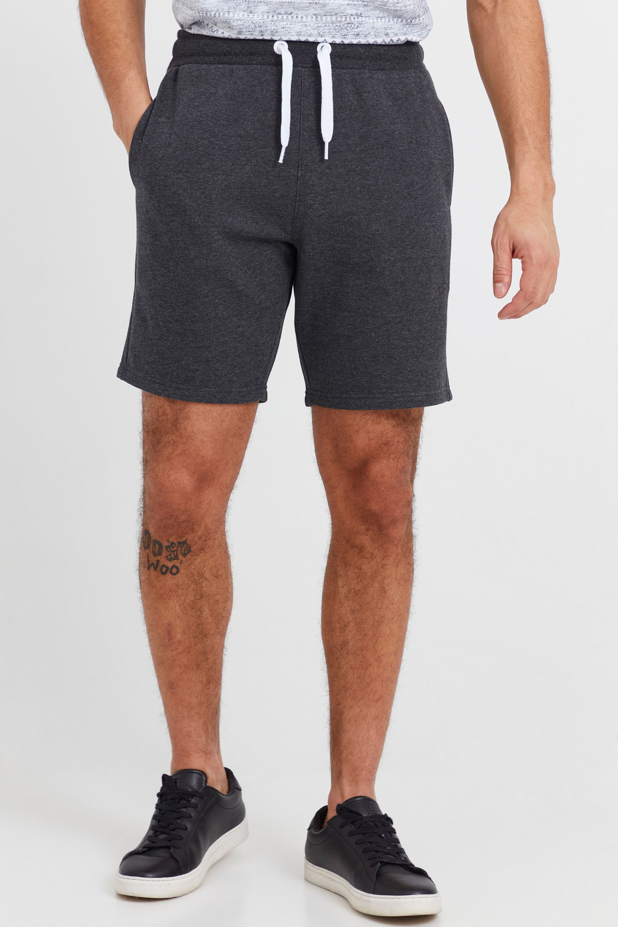 !Solid Sweatshorts SDOliver Basic Sweat Shorts mit Kordeln