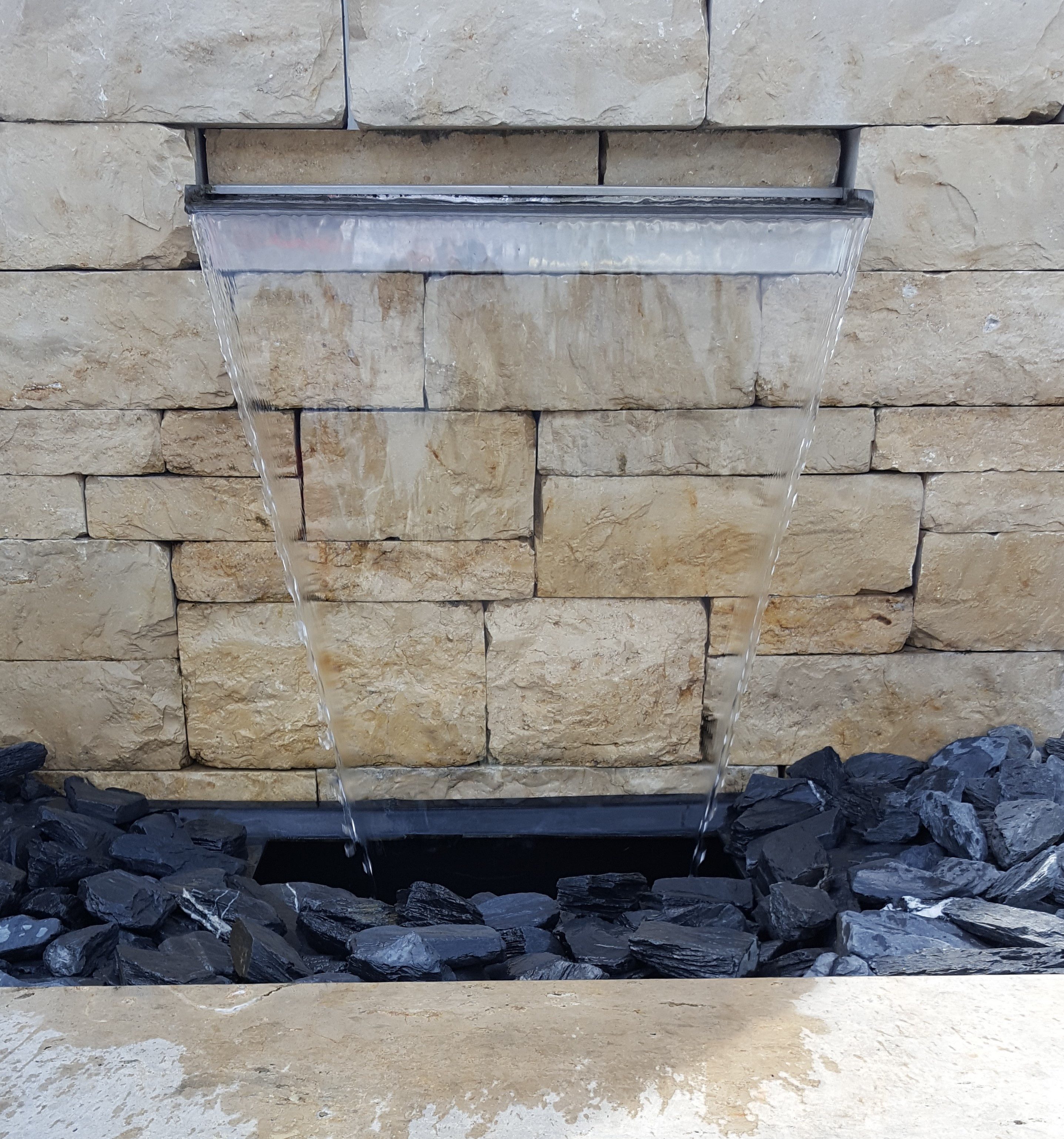 Jürgen Bocker - Gartenambiente Wasserfall Wasserfall 30 cm Edelstahl matt LED Sets erhältlich Wasserauslauf, 30,00 cm Breite