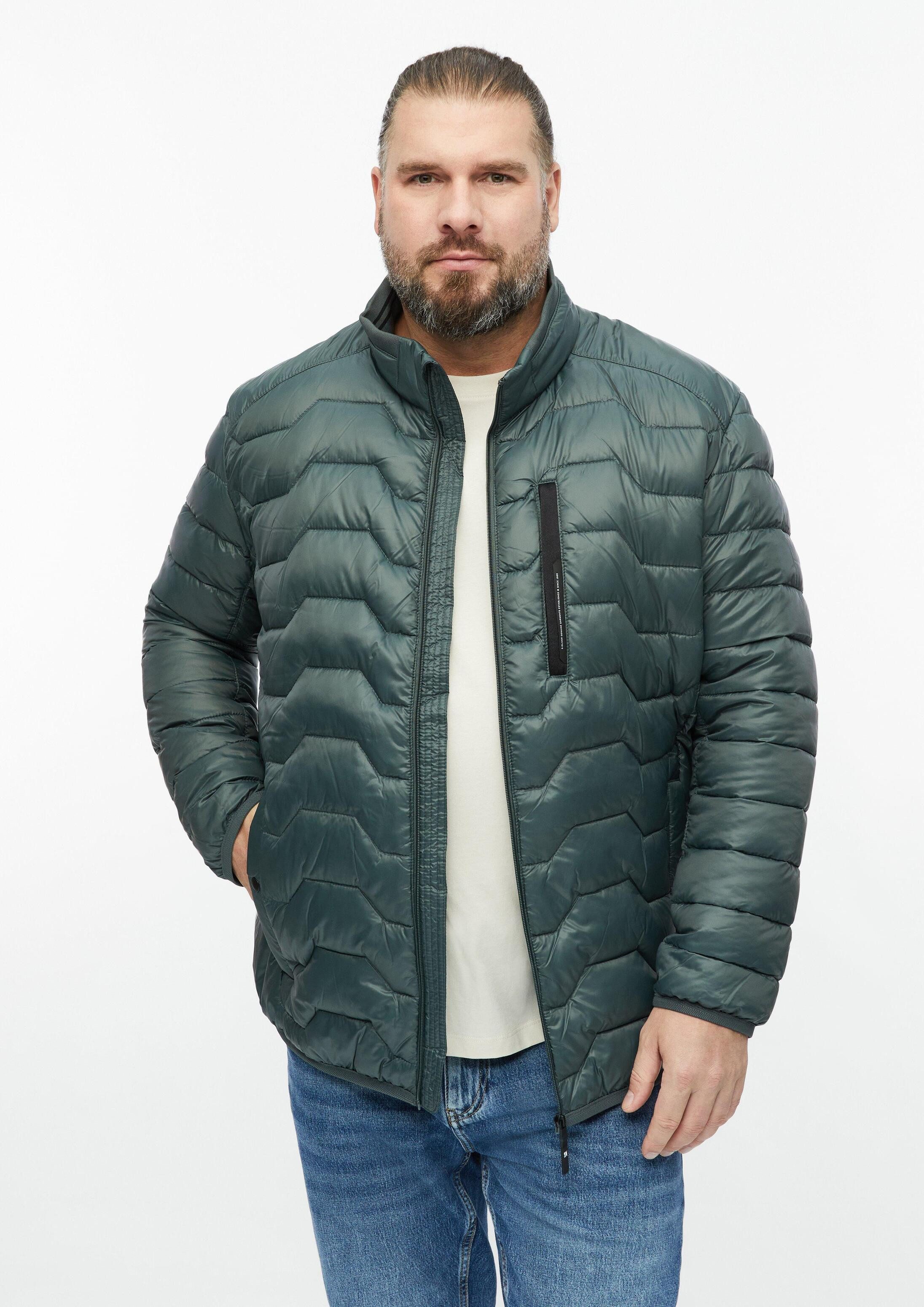 s.Oliver Funktionsjacke Outdoor-Jacke Leichte Steppjacke mit Kontrast-Details und Stehkragen