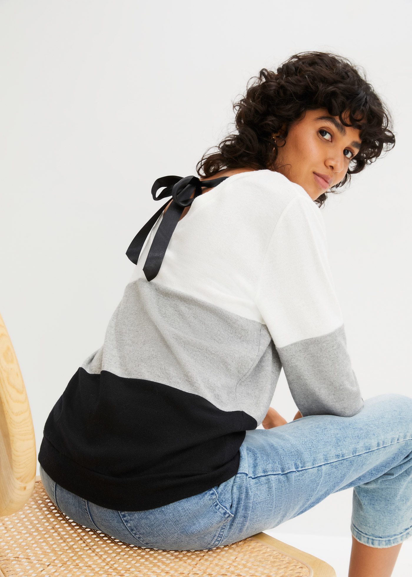 bonprix Langarmshirt lässig geschnittene Passform, mit Rundhalsausschnitt günstig online kaufen