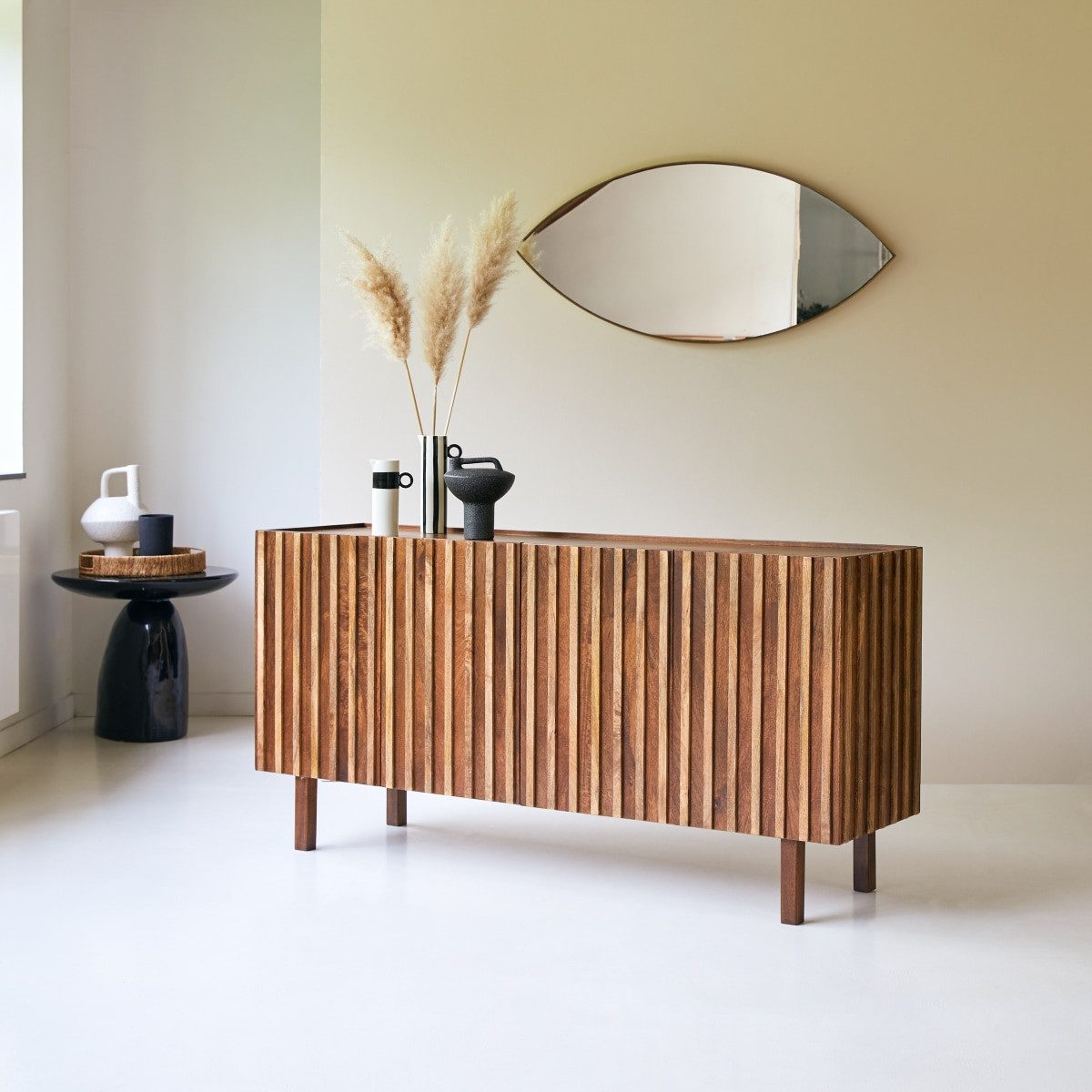 Tikamoon Sideboard Sideboard Milo aus Mangoholz
