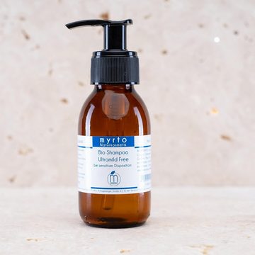 myrto Naturkosmetik Kopfhaut-Pflegeshampoo Natur Bio Shampoo Ultramild Free - bei sensibler Kopfhaut, frei von Duftstoffen, Alkohol, Konservierungsstoffen, Palmöl