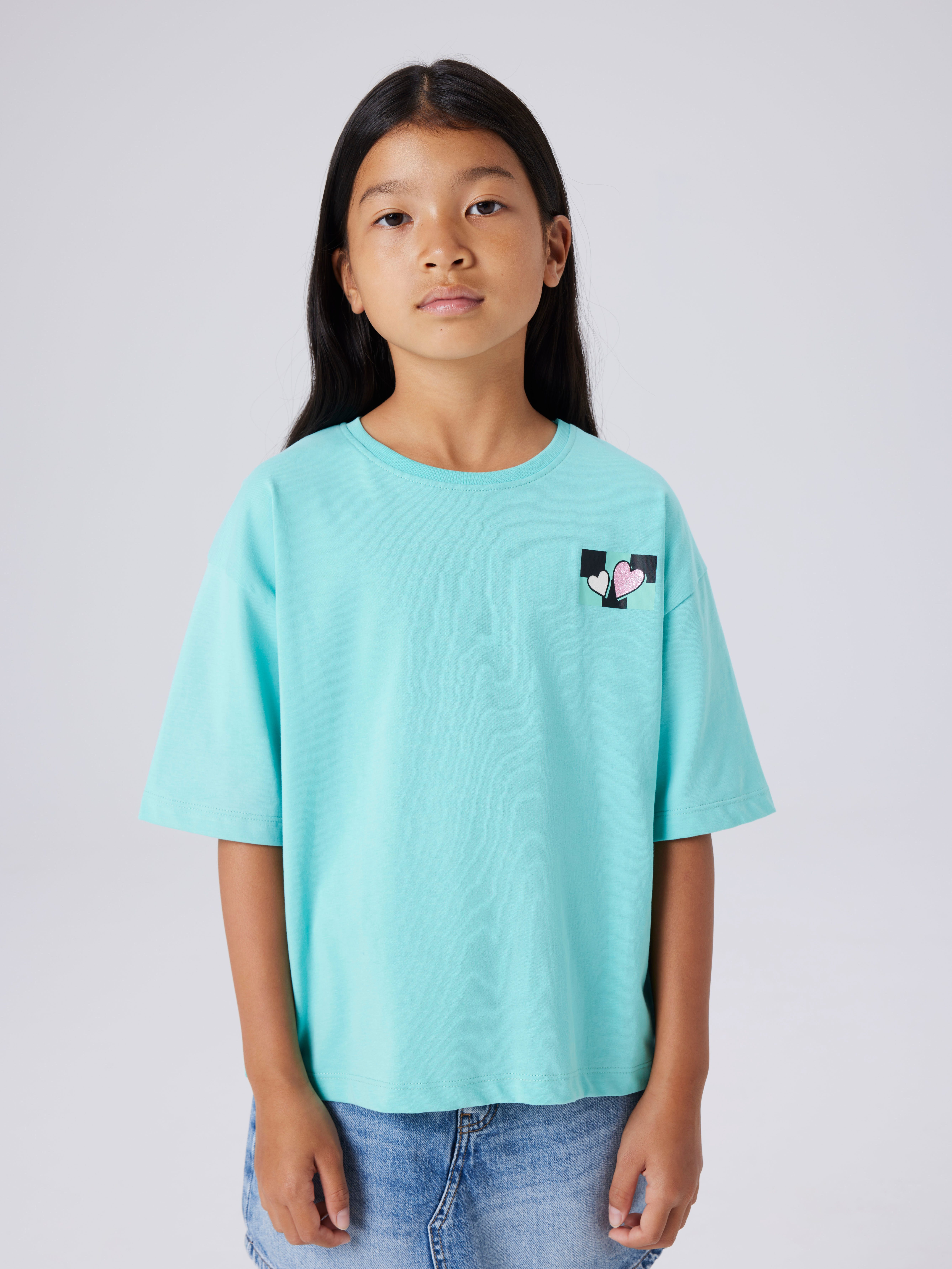 Name It T-Shirt NKFTARA SS RLX TOP PS NOOS mit Brust- und Rückenmotiv