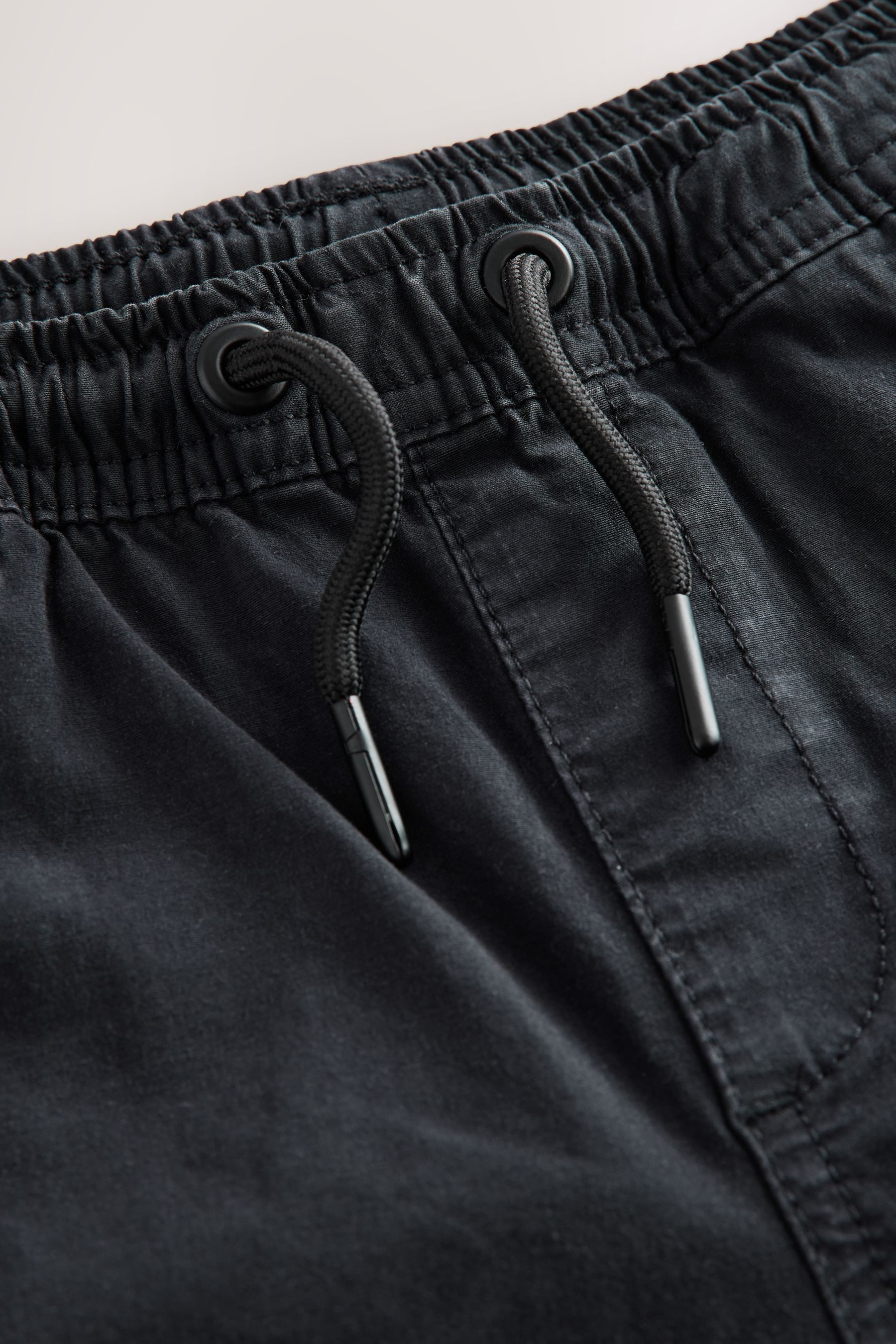 Next Cargohose Cargohose mit schmal zulaufendem Bein (1-tlg)