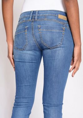 GANG Skinny-fit-Jeans 94Nena mit coolen Used-Effekten
