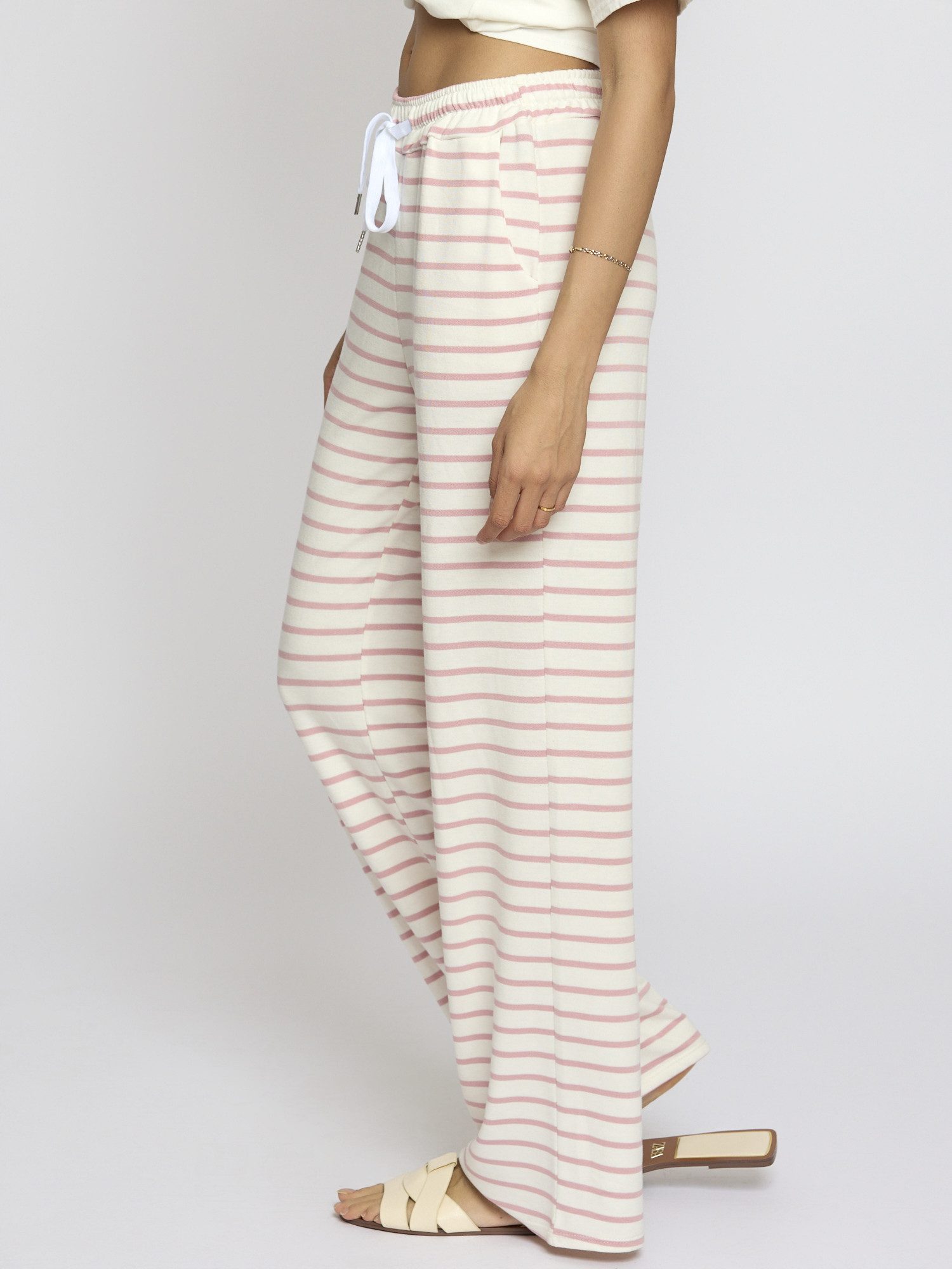 Lilavie Stoffhose Sveaa günstig online kaufen