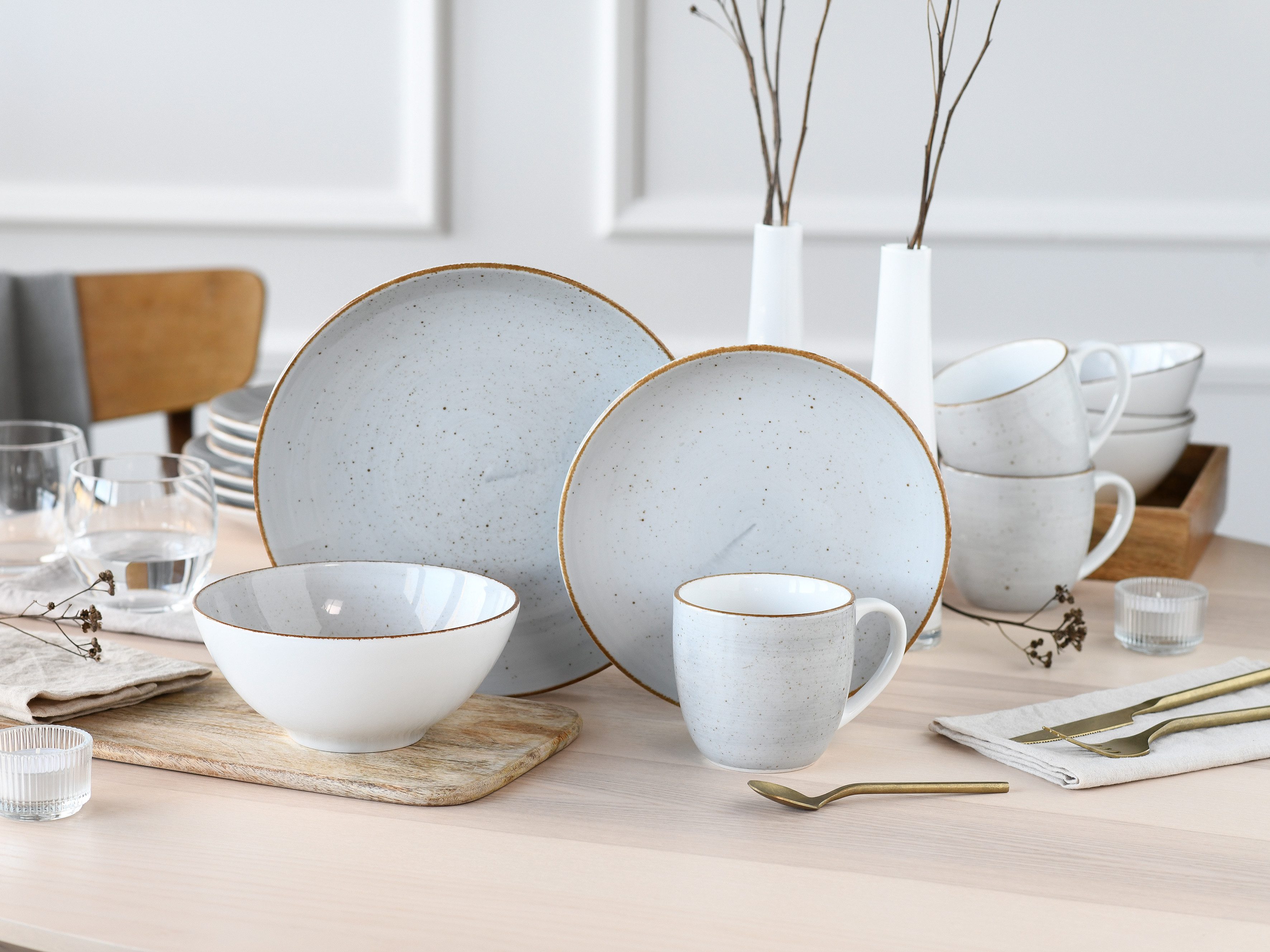 CreaTable Kombiservice Vintage Nature, Service 16-tlg. (16-tlg), 4 Personen, Porzellan, Naturverbundenes Design, Handgemalt