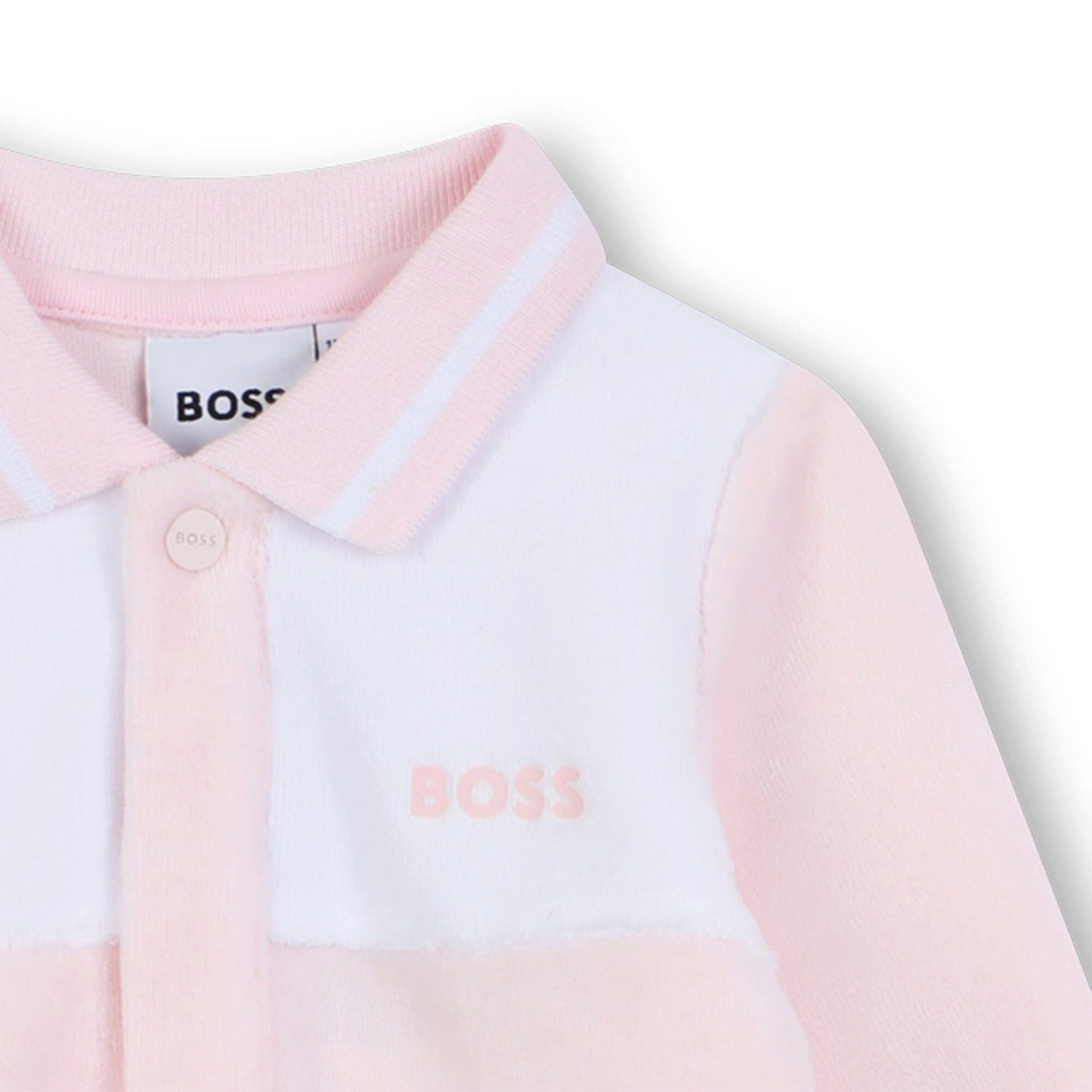Boss Kidswear Strampler BOSS Baby Strampler rosa aus Bio-Baumwolle in Geschenkbox – Samtig wei (1-tlg)