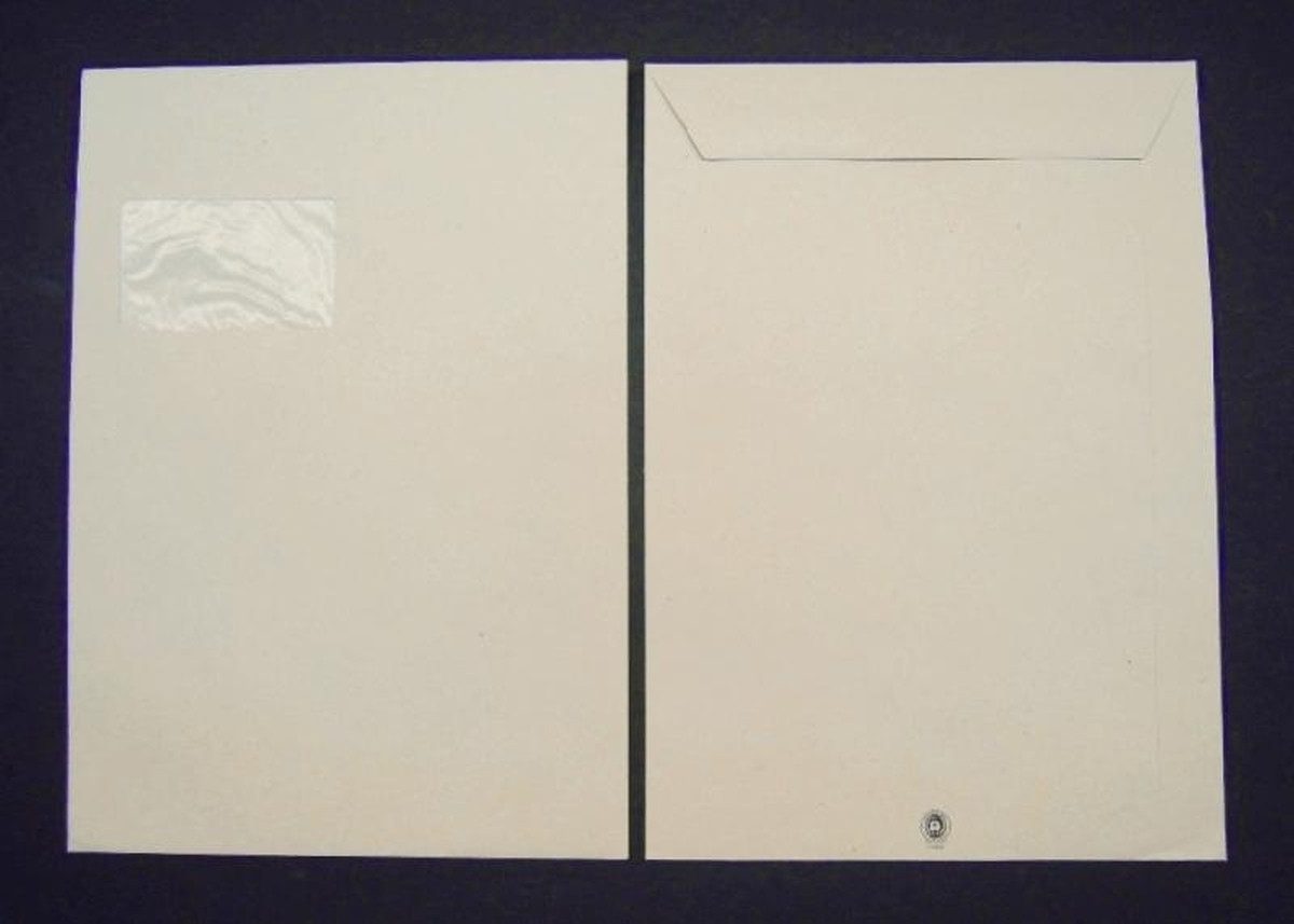 Blanke Briefhüllen Versandtasche Versandtaschen C4 100g/qm gummiert Fenster VE=250 Stück grau.