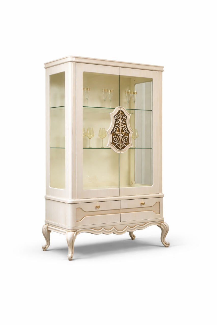 Xlmoebel Vitrine Elegante Vitrine im Landhausstil mit Glas und Schnitzdekor Sofort Made in Europa