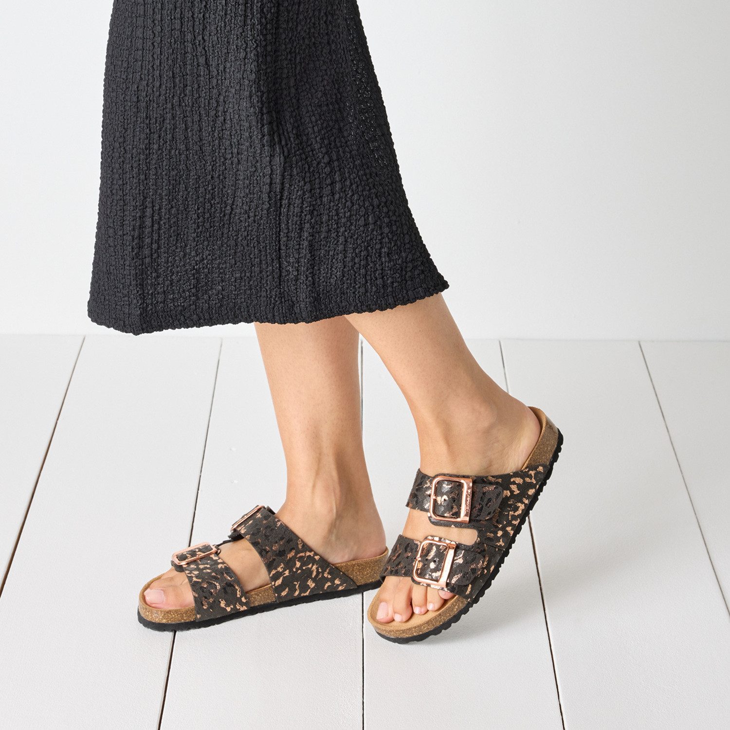 Tamaris Pantolette Schlupfschuh, Flats mit verstellbaren Schnallen