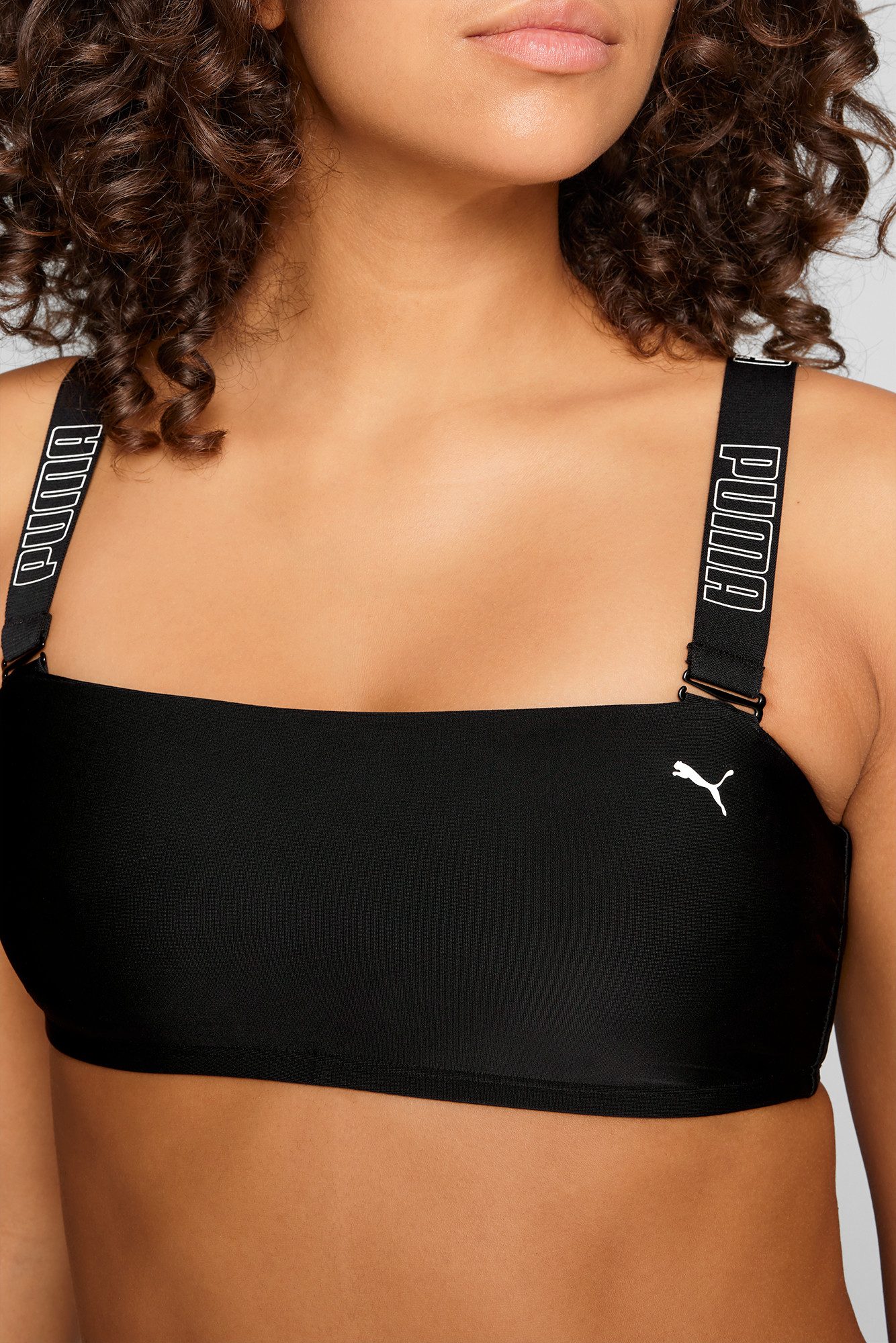 PUMA Bandeau-Bikini-Top PUMA SWIM WOMEN BANDEAU TOP, breite, verstellbare Träger mit Logoschriftzug