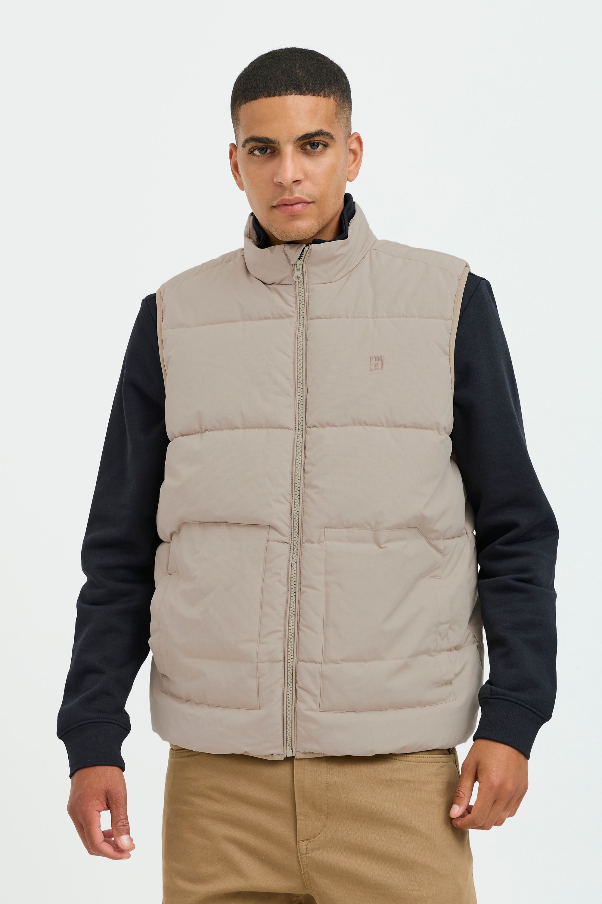 Blend Steppweste BHOuterwear Stilvolle Basic Steppweste mit Taschen günstig online kaufen