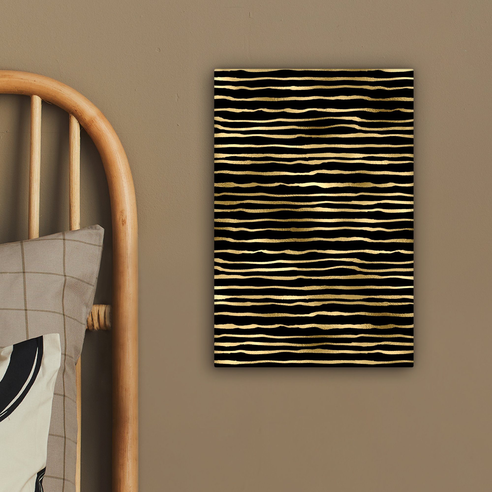 OneMillionCanvasses® Leinwandbild Streifen Gold, Gemälde, inkl. fertig bespannt Zackenaufhänger, (1 cm - 20x30 Leinwandbild Muster - St)