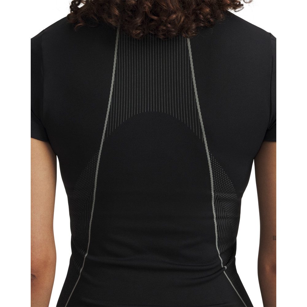 Under Armour® Trainingsshirt UA VANISH SEAMLESS SS elastische Passform, nahtloses Design, atmungsaktiv