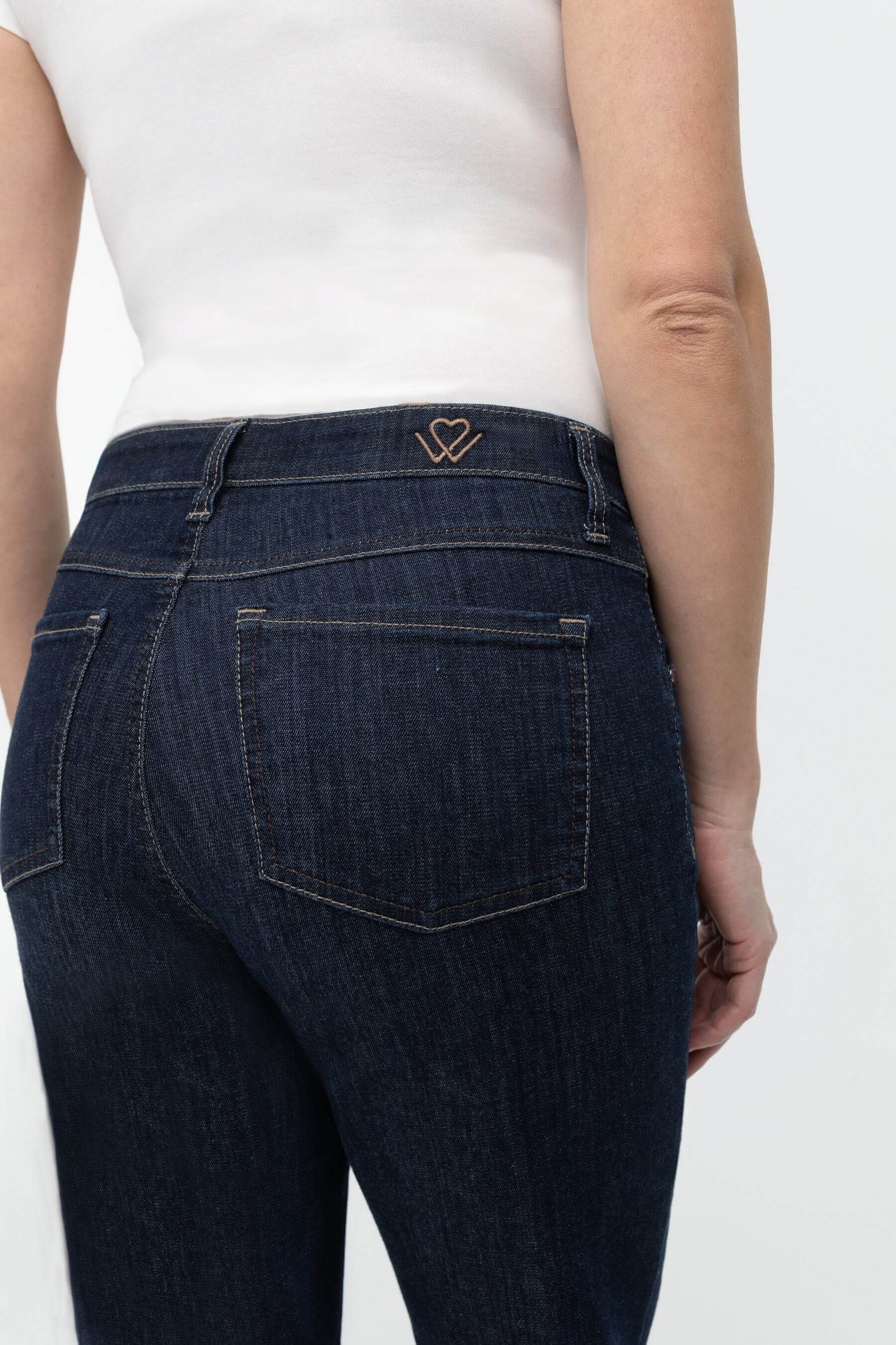 wonderjeans 5-Pocket-Jeans Relaxed Straight Cool, modern und vielseitig zu stylen